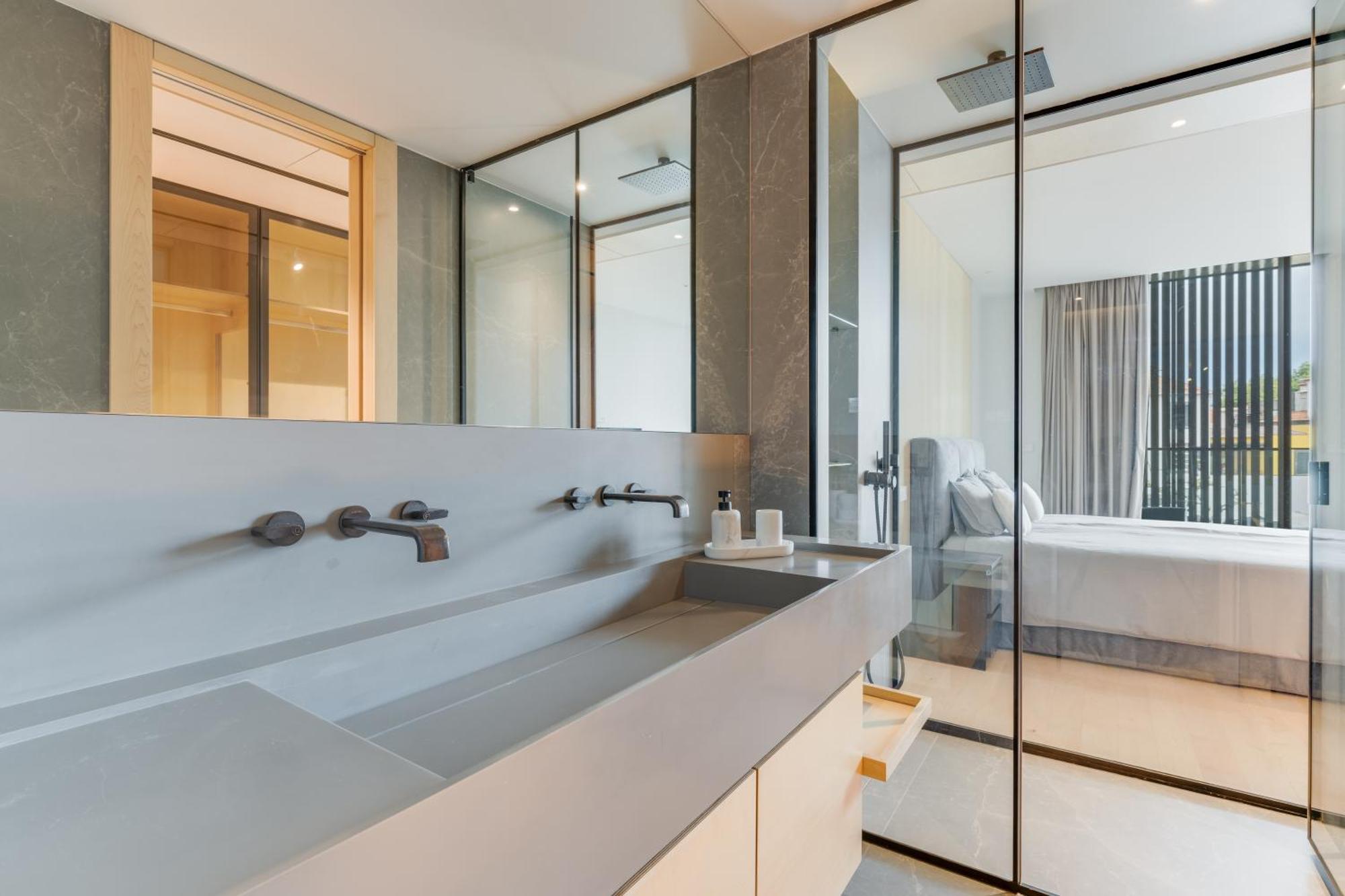 Chic Two-bedroom En In Town - Savoy