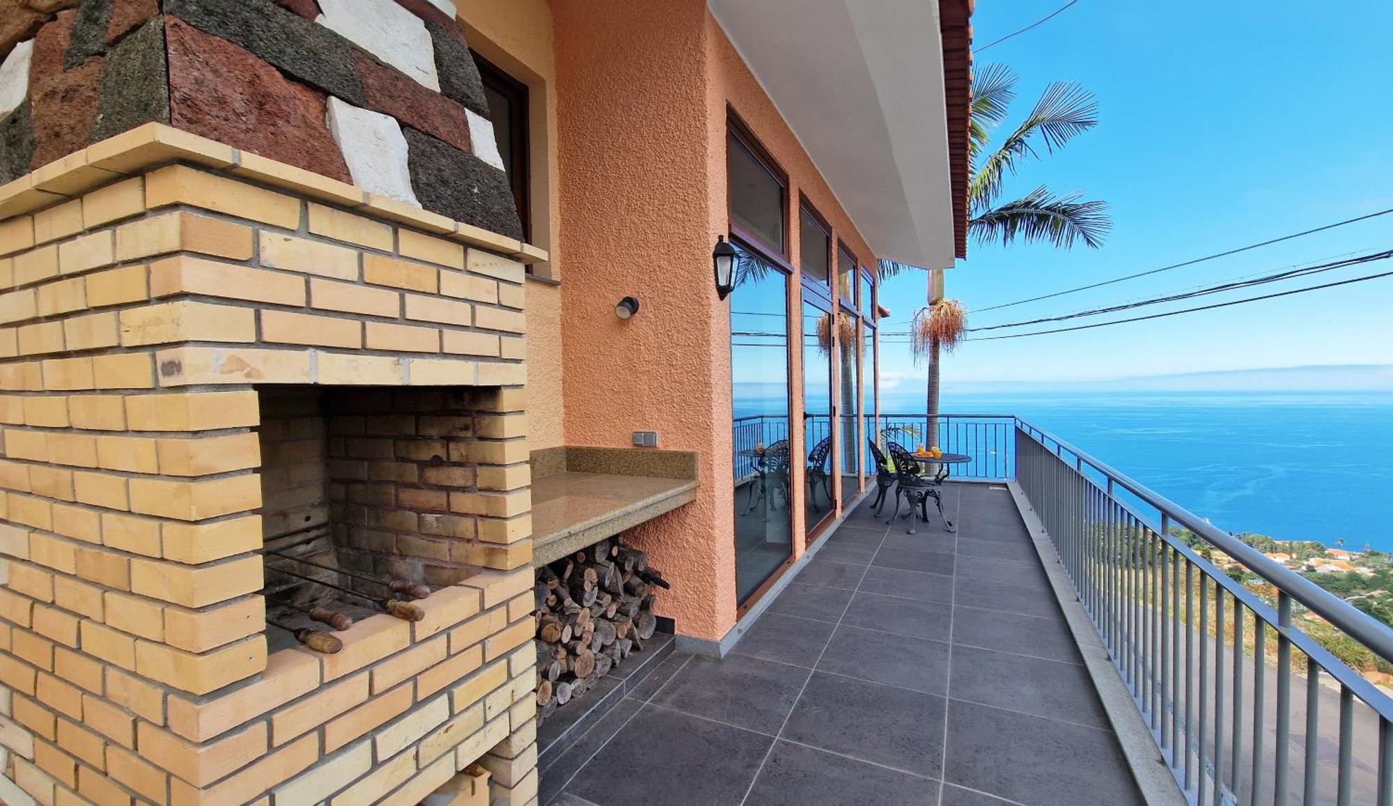 Casa Clementine By Lovelystay Casa de Férias