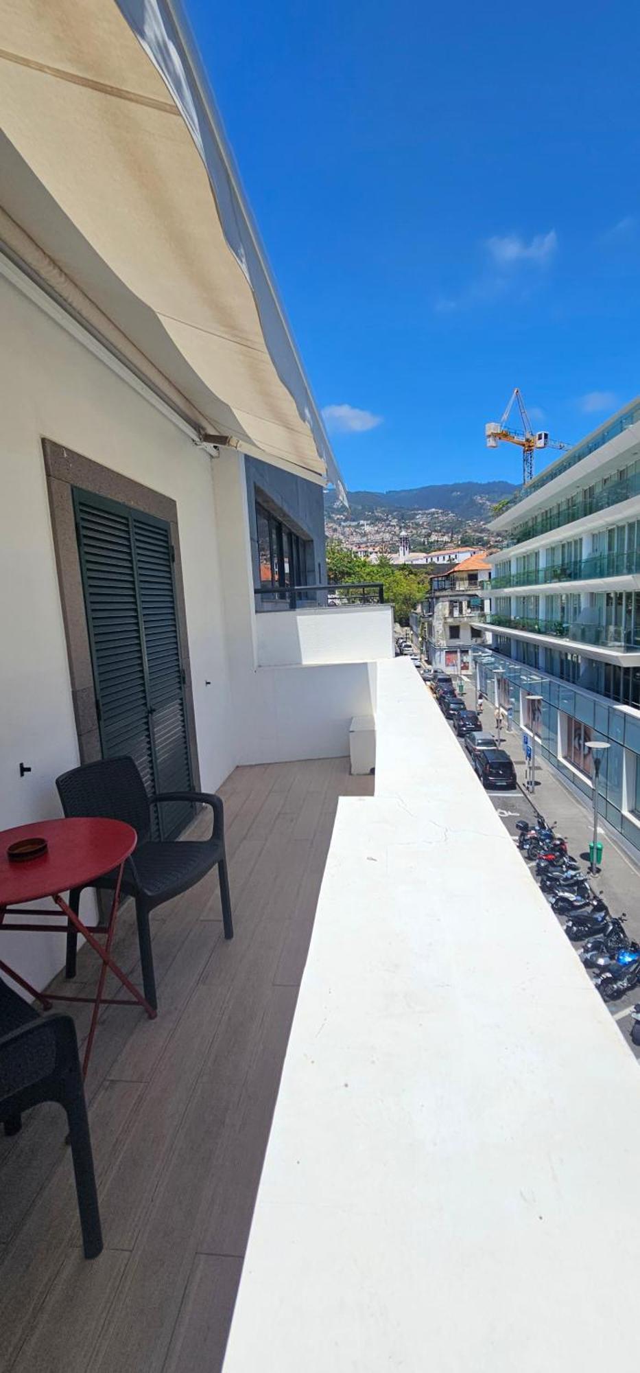 Canavial Terrace@heart Of Apartamento