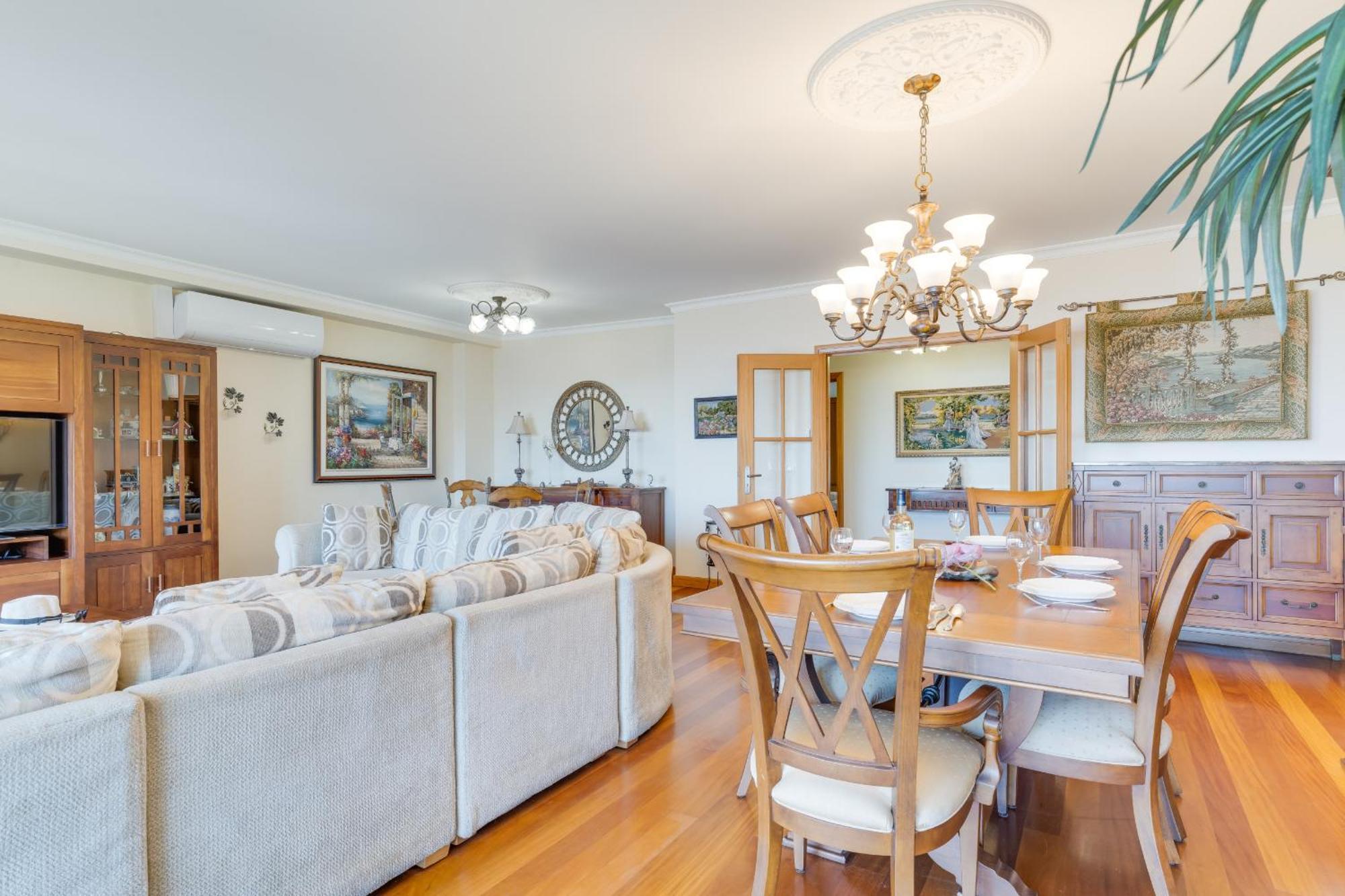 Monumental Ocean View By Atlantic Apartment *