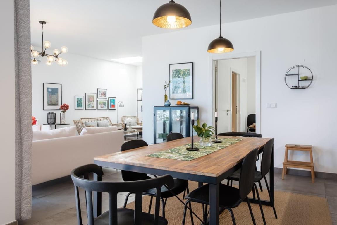 Casa de hóspedes Guestready - Anakaj House Funchal (Madeira)