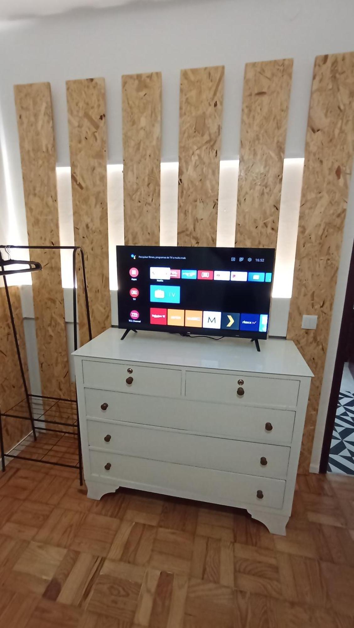 Apartamento Bus Stop House 82 *
