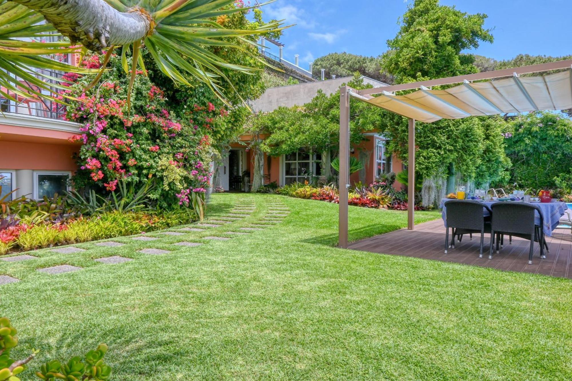 Casa Bromelias, A In Madeira * Funchal (Madeira)