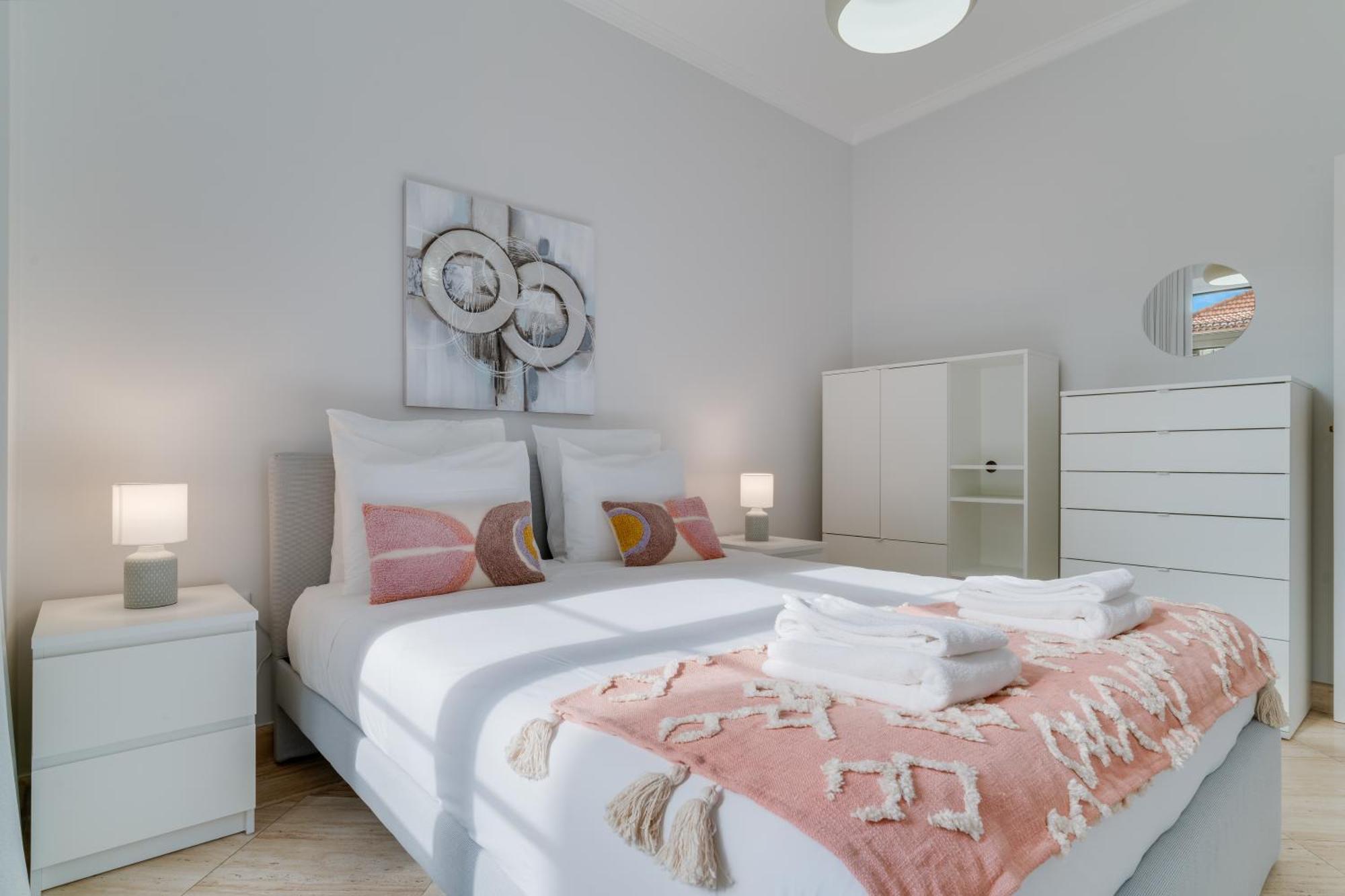Nest Ii Apartment