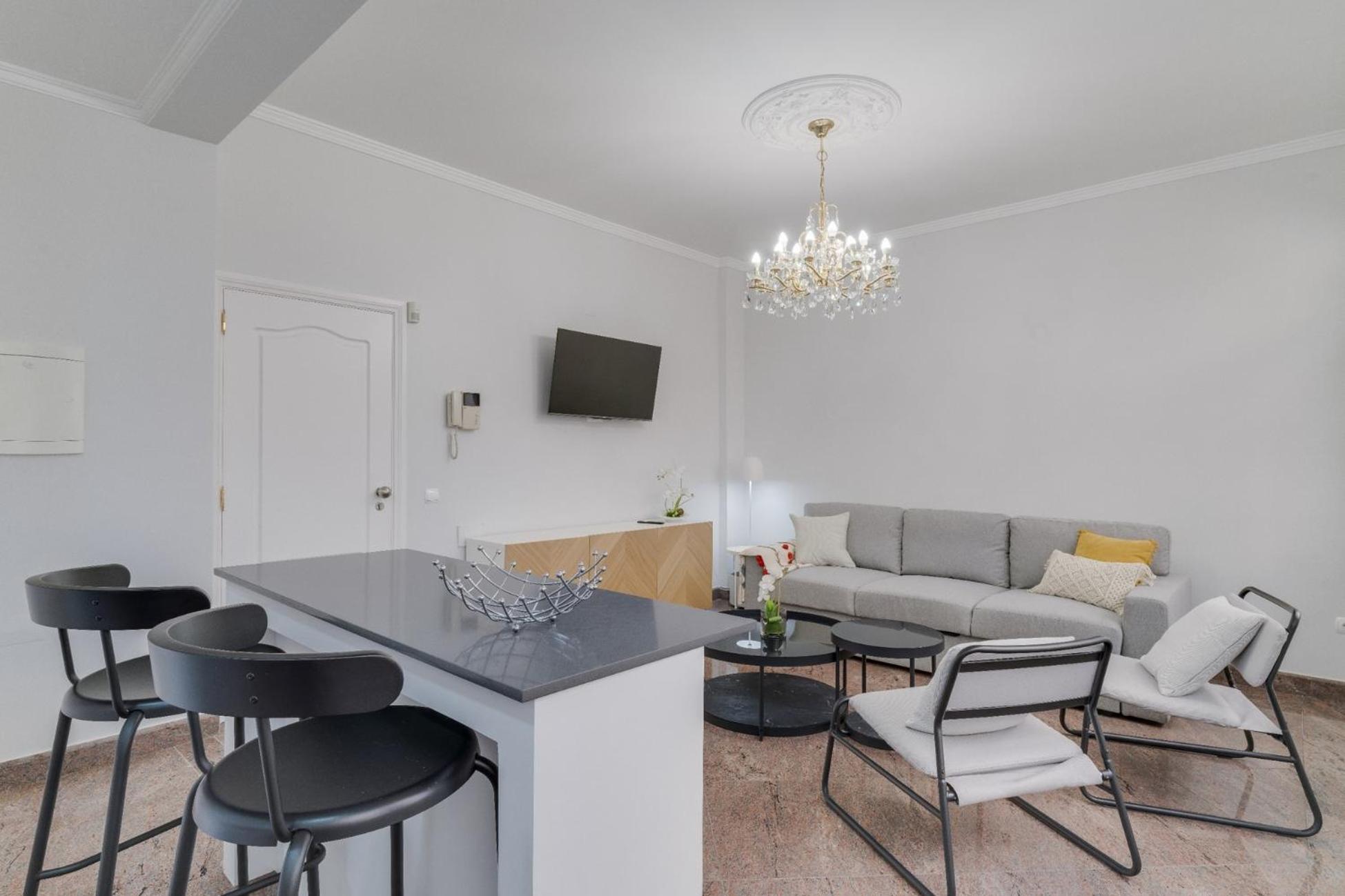 Apartment Nest I Funchal (Madeira)