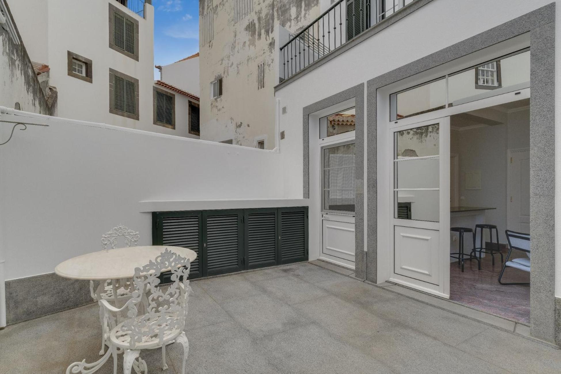 Apartment Nest I Funchal (Madeira)