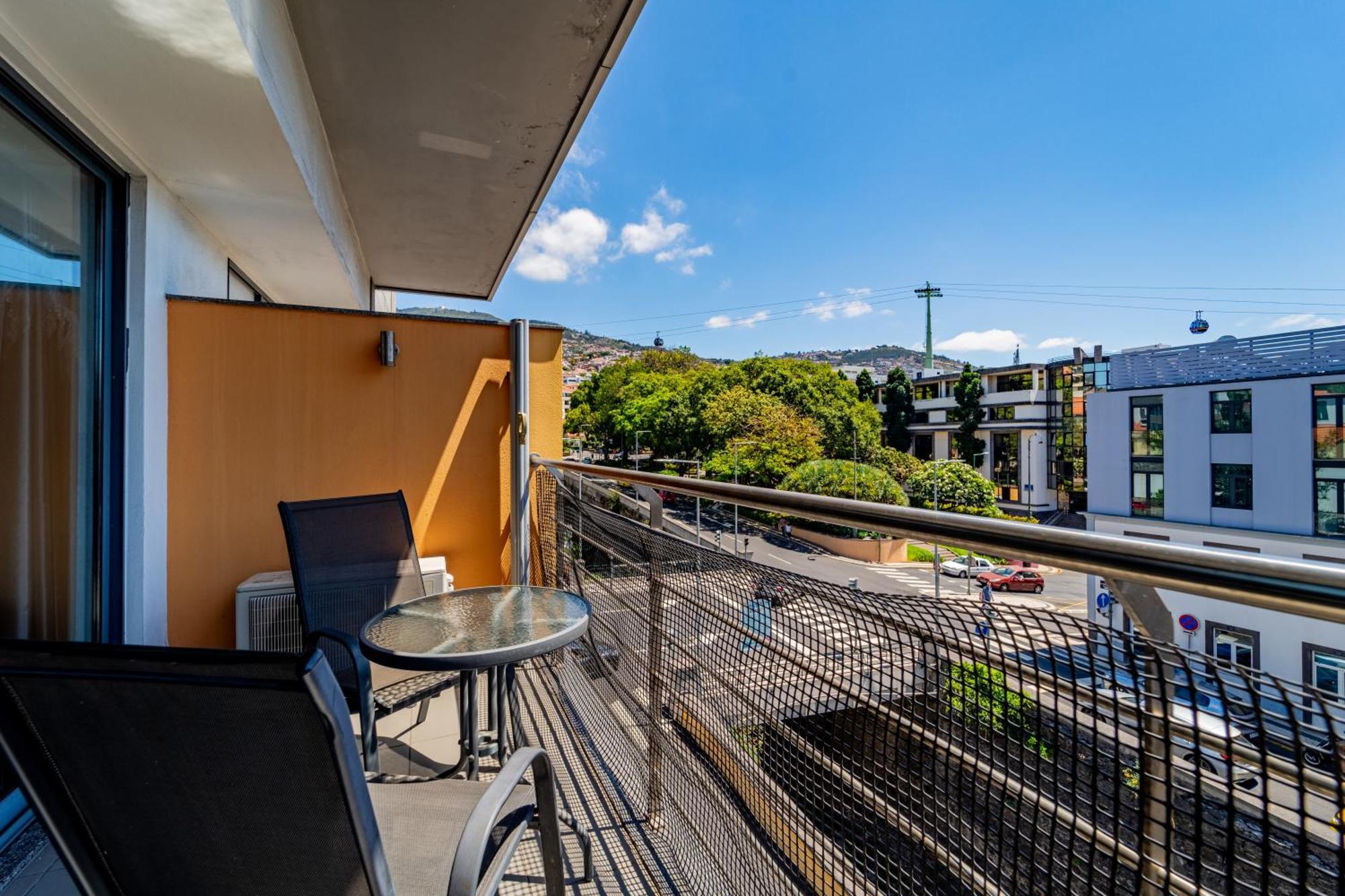 Apartment Penthouse In The Center Of