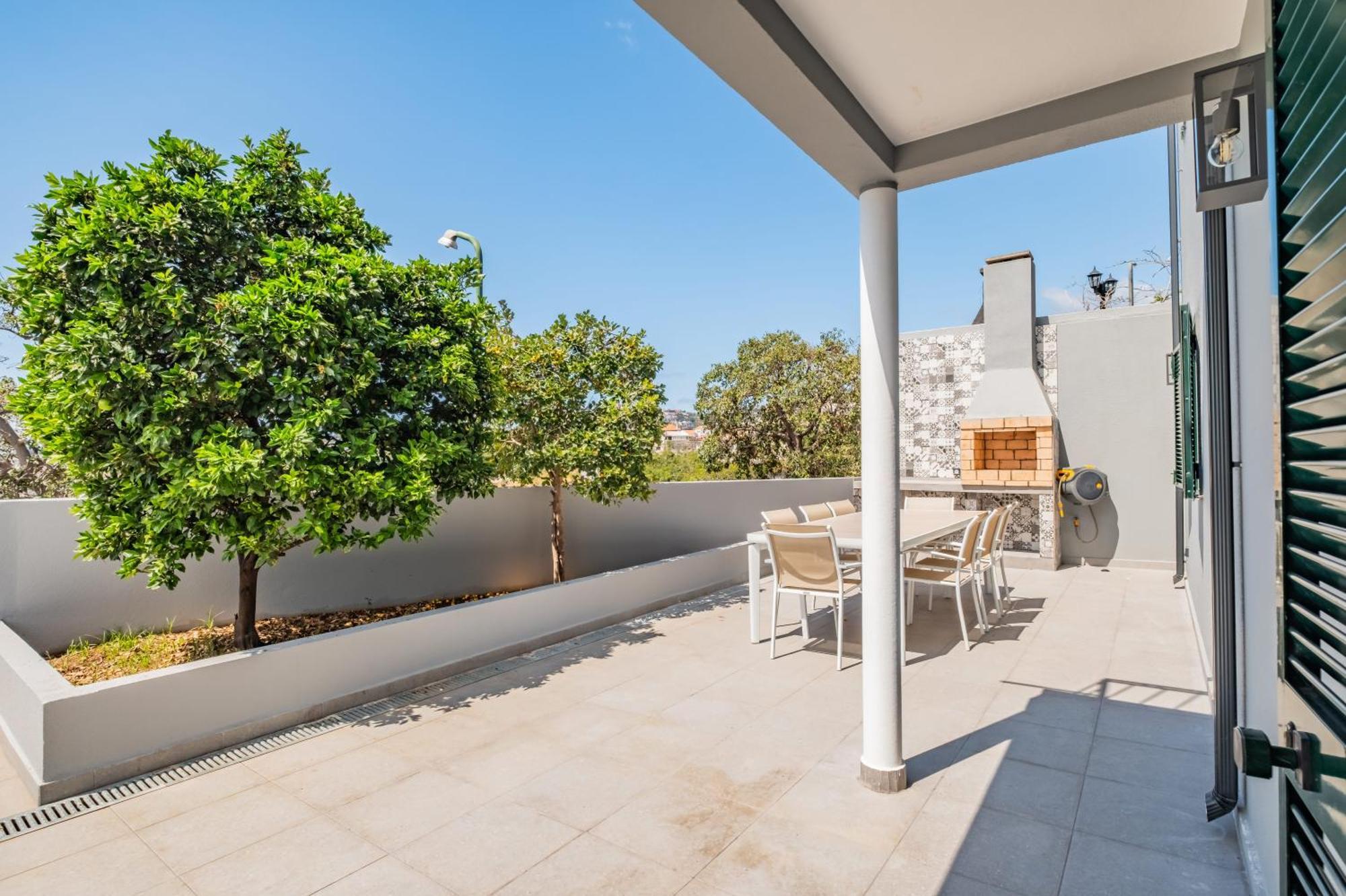 Pedreiro Apartment *