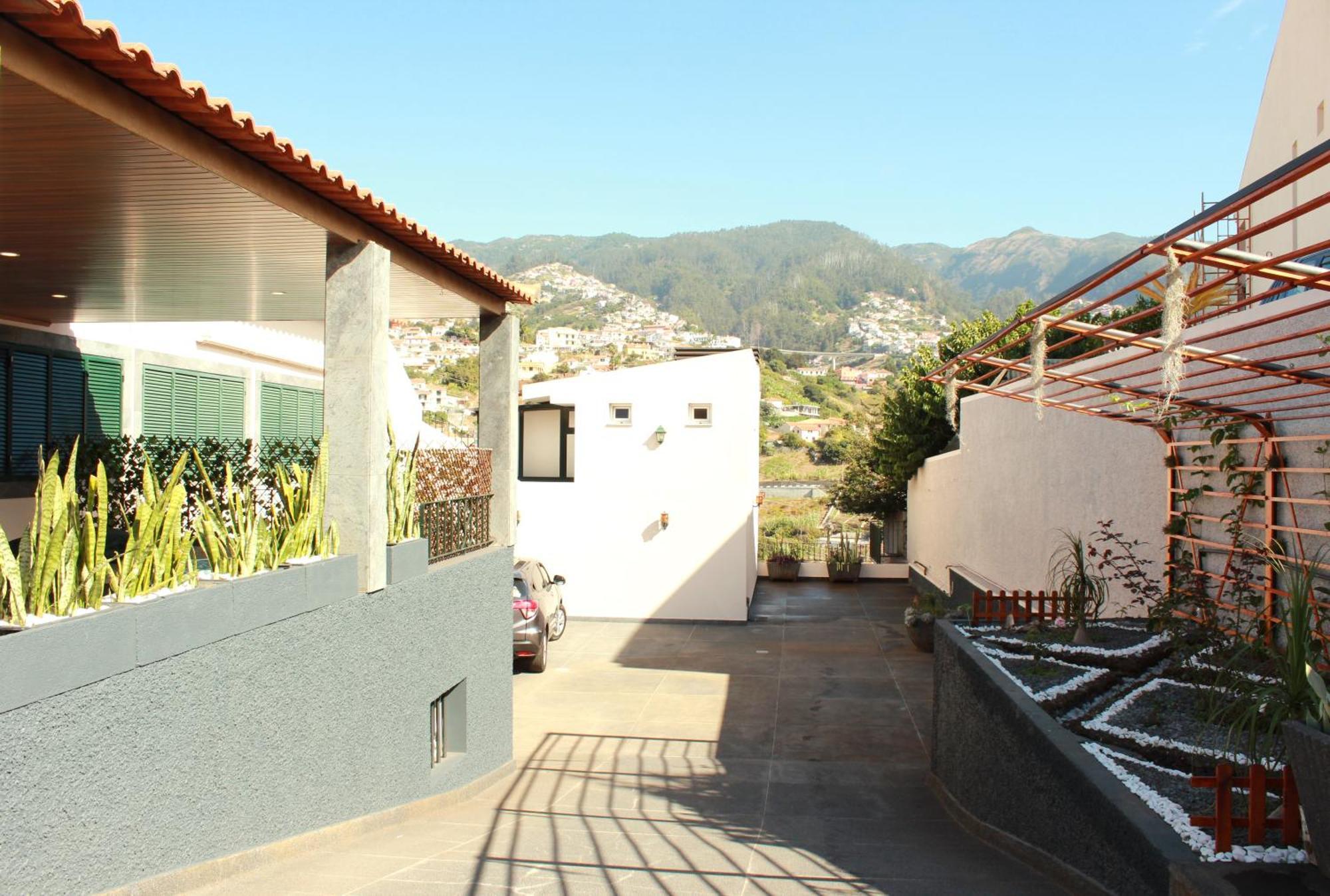 Ferienhaus Madeira Spacious Funchal (Madeira)