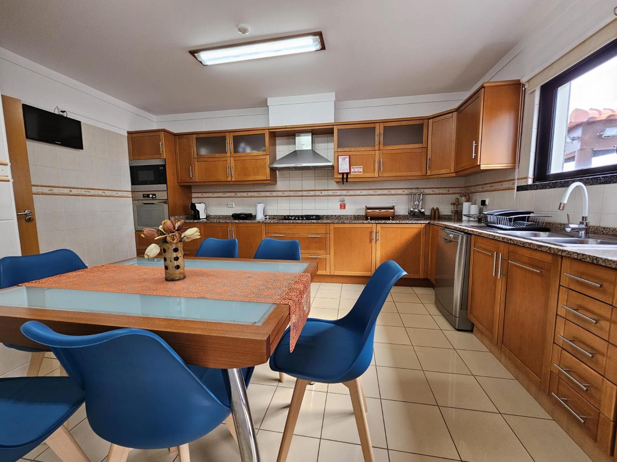 Dos Saltos - Sea View, Parking, Ac & Barbecue Ferienhaus