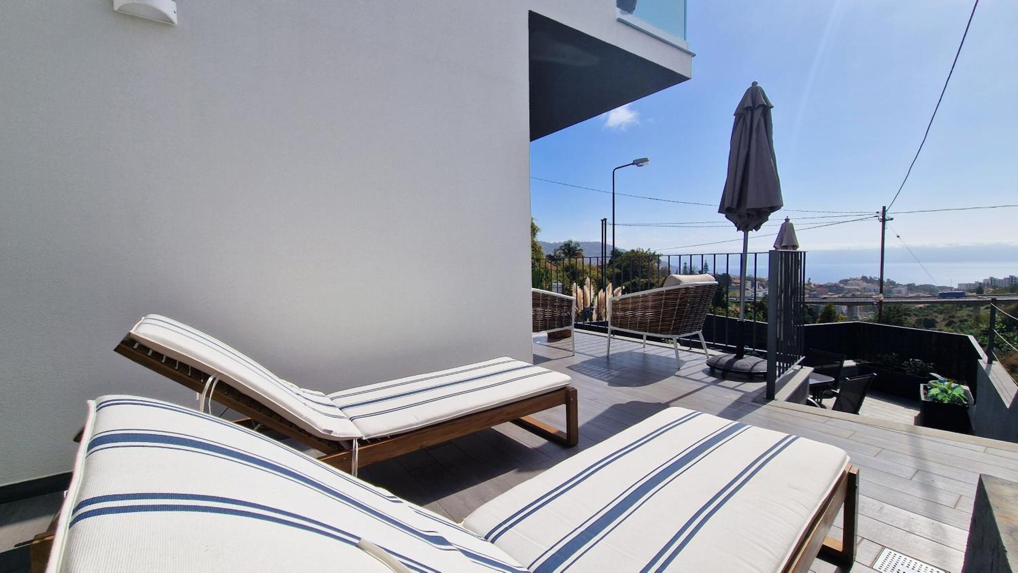 24, The Townhouse By Lovelystay *