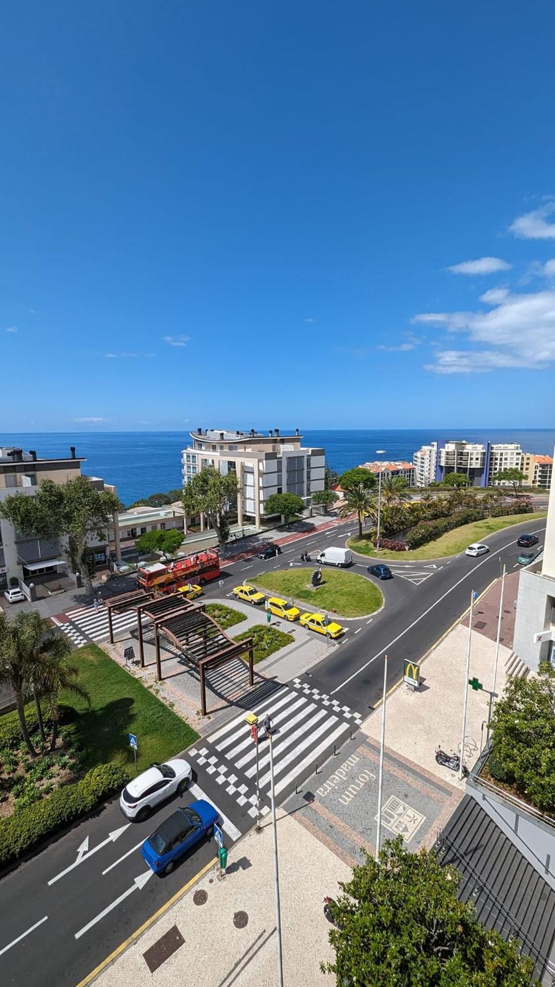 Sunset Sea View Apartment Funchal (Madeira)