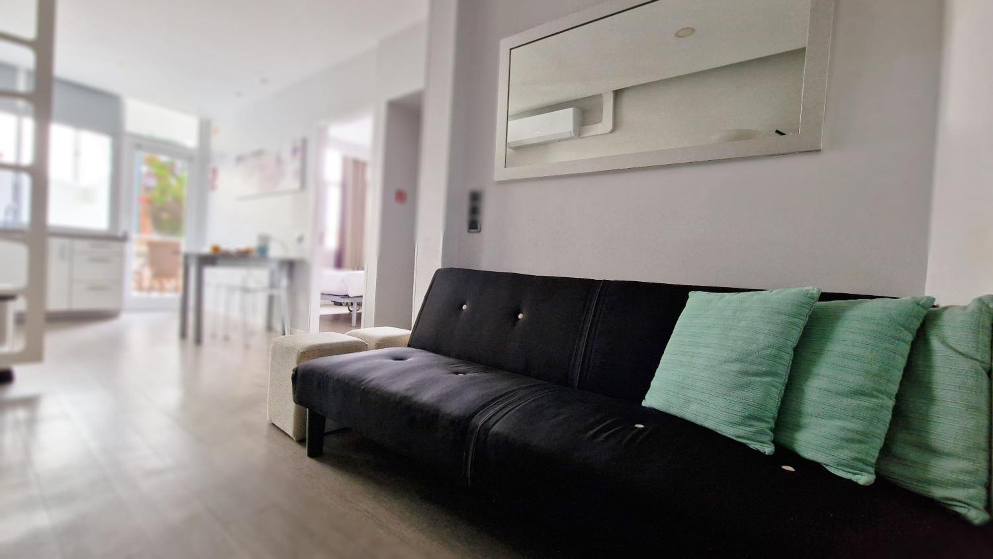 Apartment Pino's Getaway By Lovelystay *