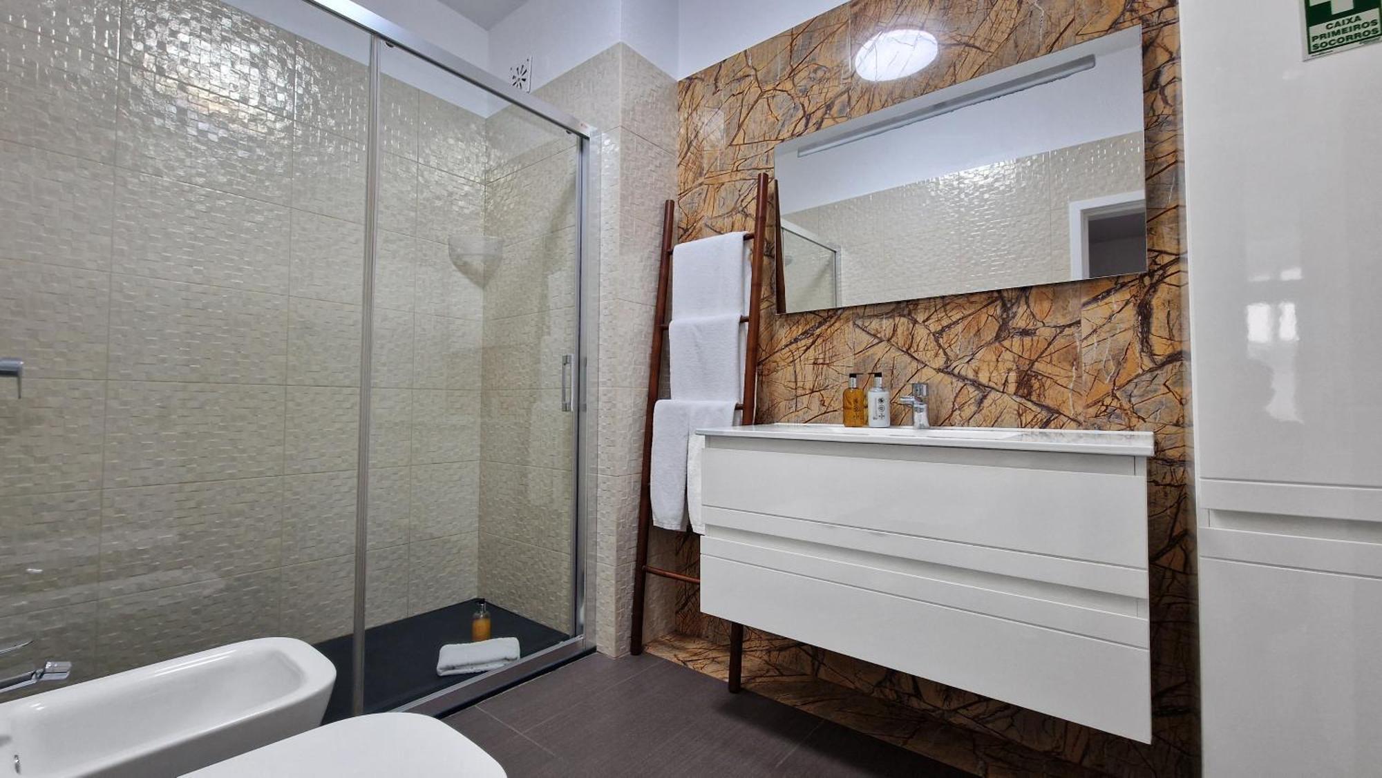 Pino's Getaway By Lovelystay Apartment