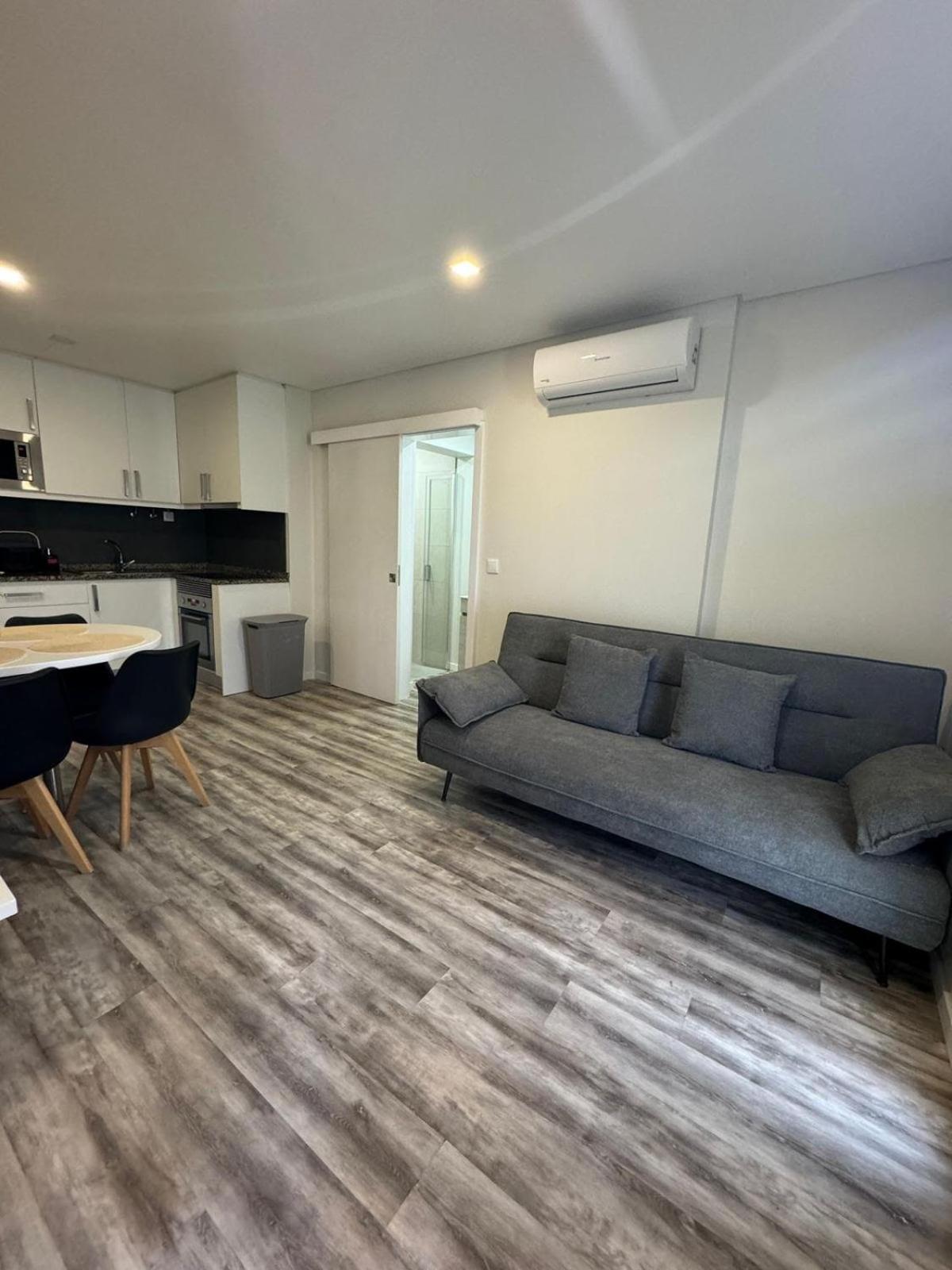 Over Sea 1 Apartment