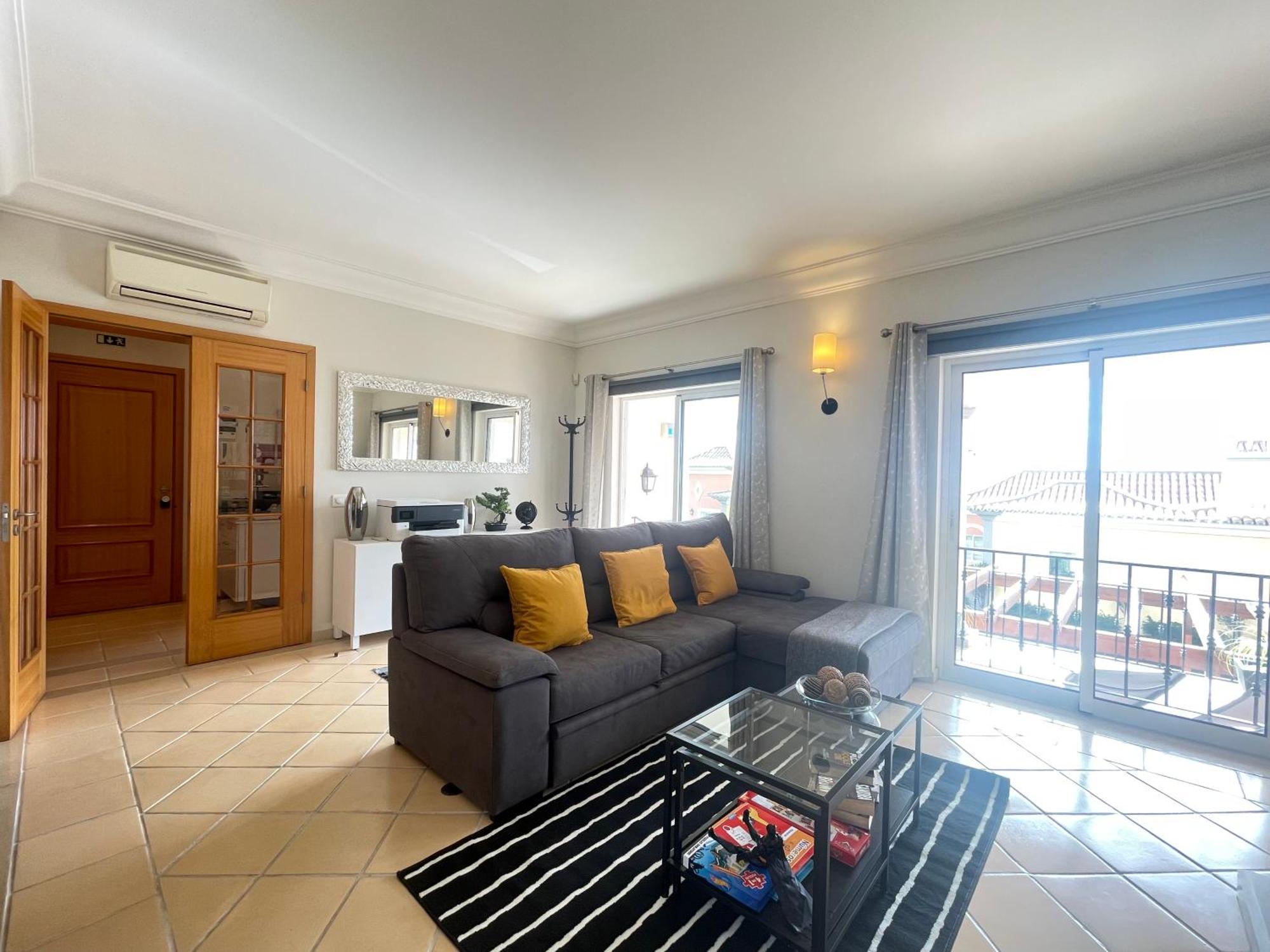 Sea And Sun 4 - Palheiro Village Apartment