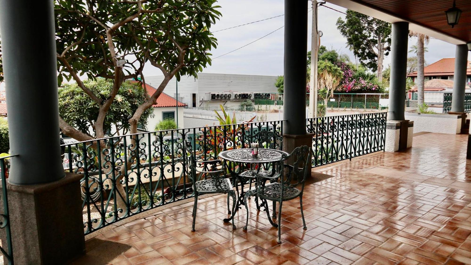 A Fortaleza Do Pico Hostel