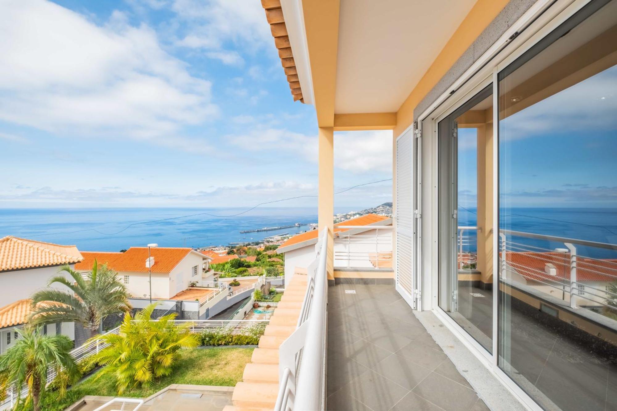 Bay View Funchal (Madeira)
