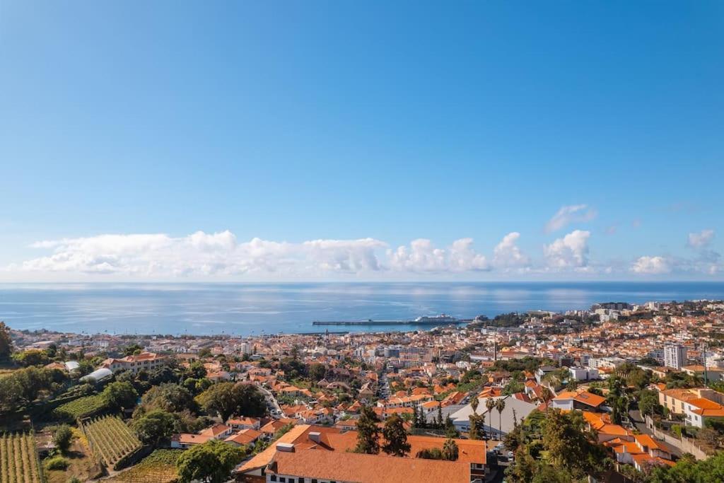 Villa Oasis Sea View - 3 Bedrooms