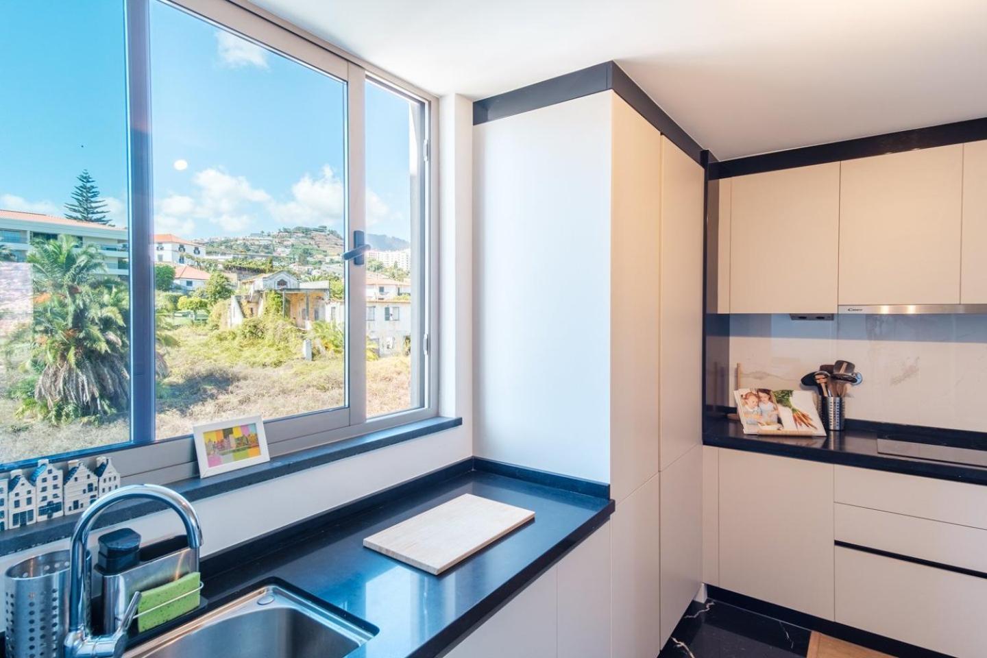 Apartamento Guestready - Elegant Madeira Retreat *