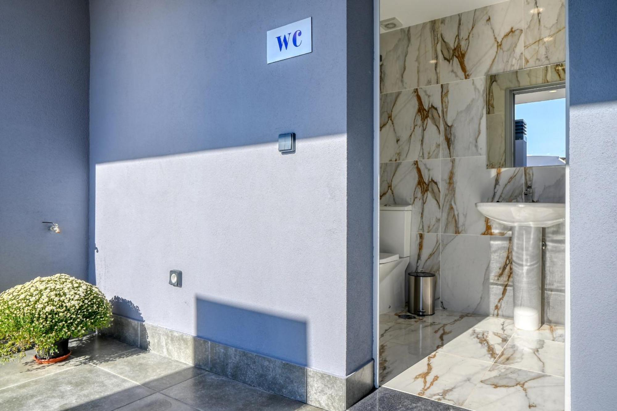 Bse15 1b, A In Madeira Apartment *