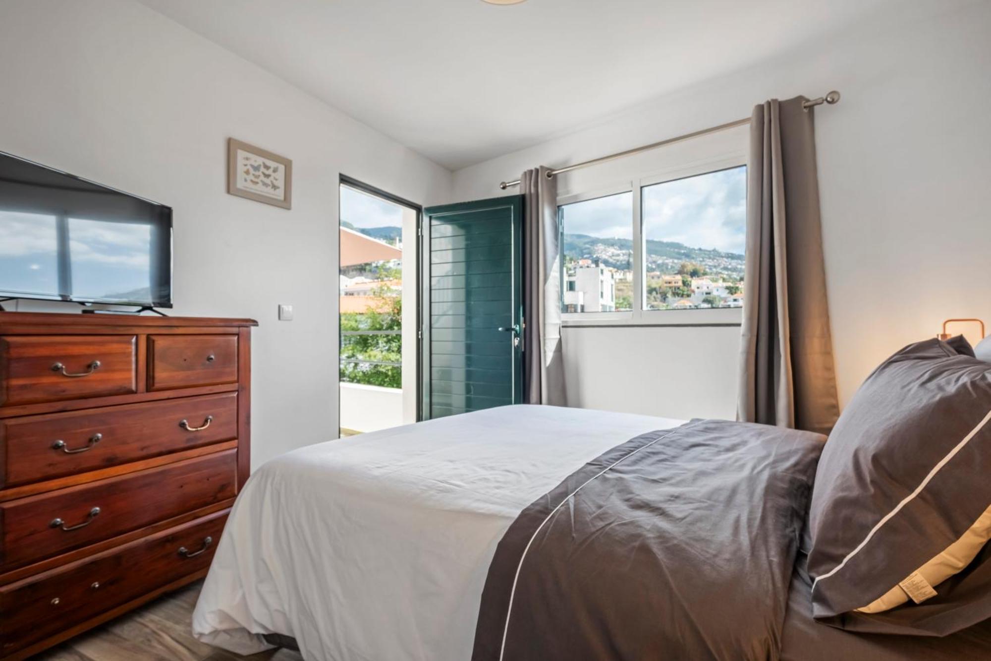 Betty's By Alma Holiday home *