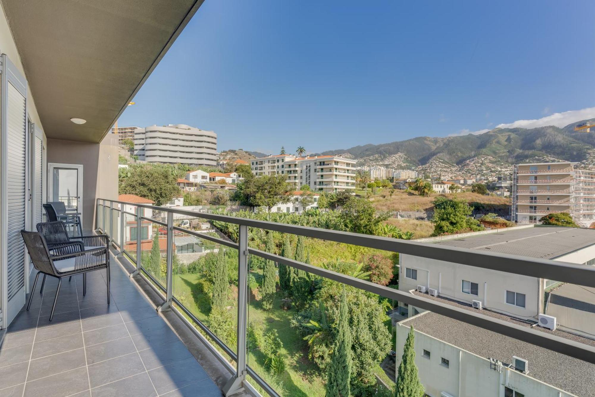 Apartment Barreiros I Funchal (Madeira)