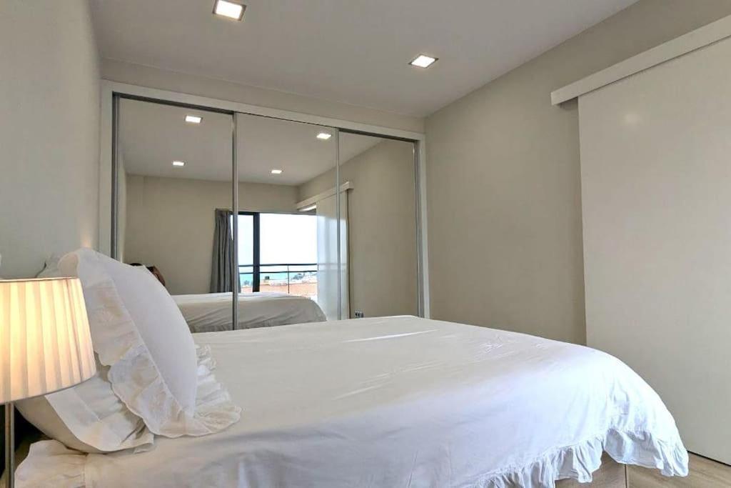 Top-floor One-bedroom Flats - Peaceful With Ocean And Views Apartamento Funchal (Madeira)