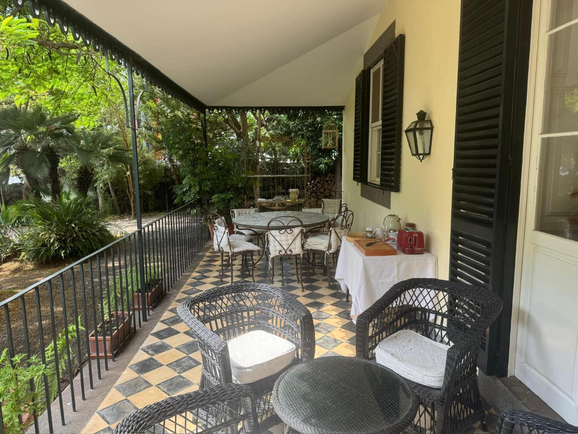 Quinta Dias Acomodação com café da manhã  *