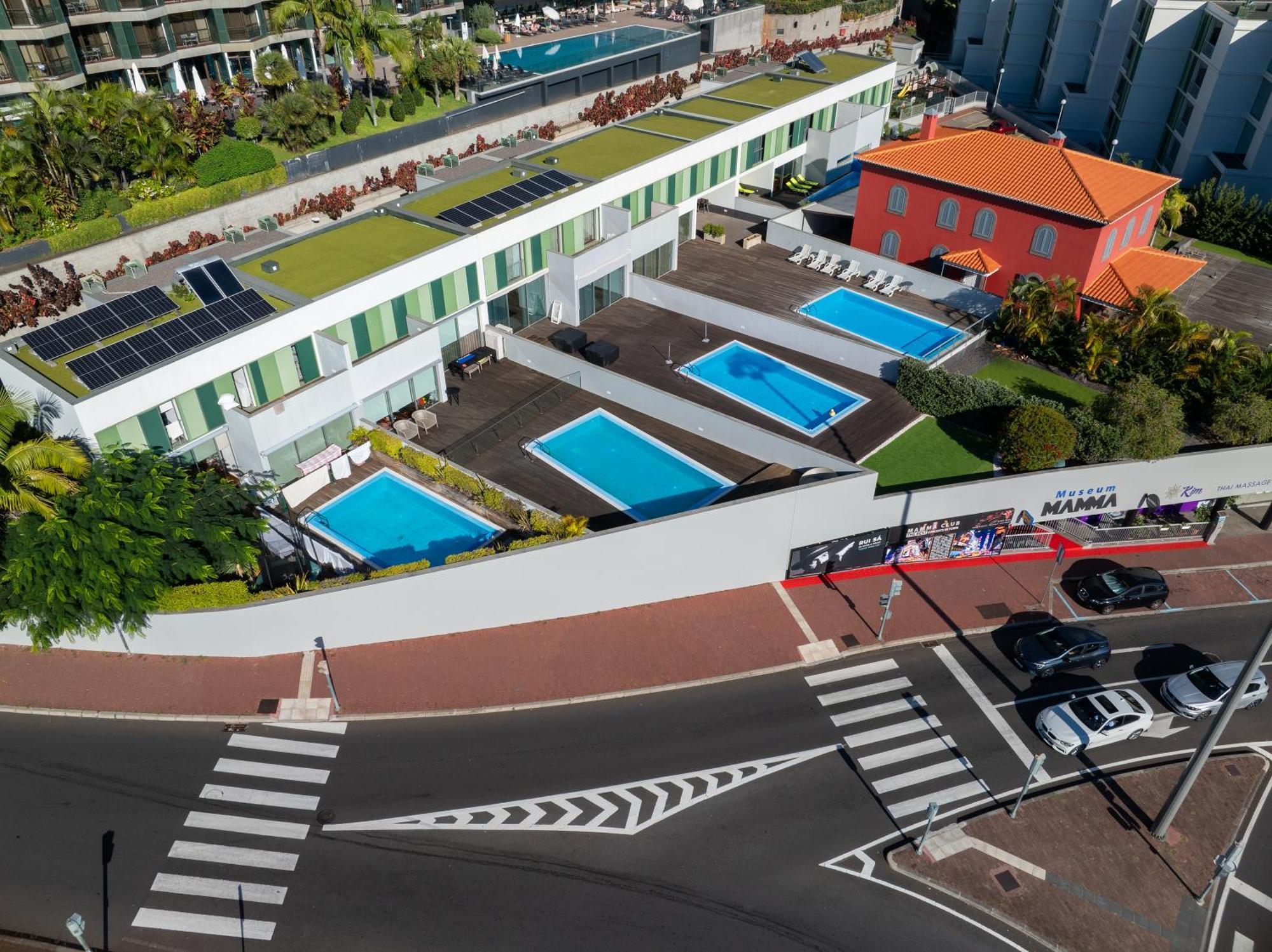 Nogueira V With Private Pool By Hr Madeira Apartment *