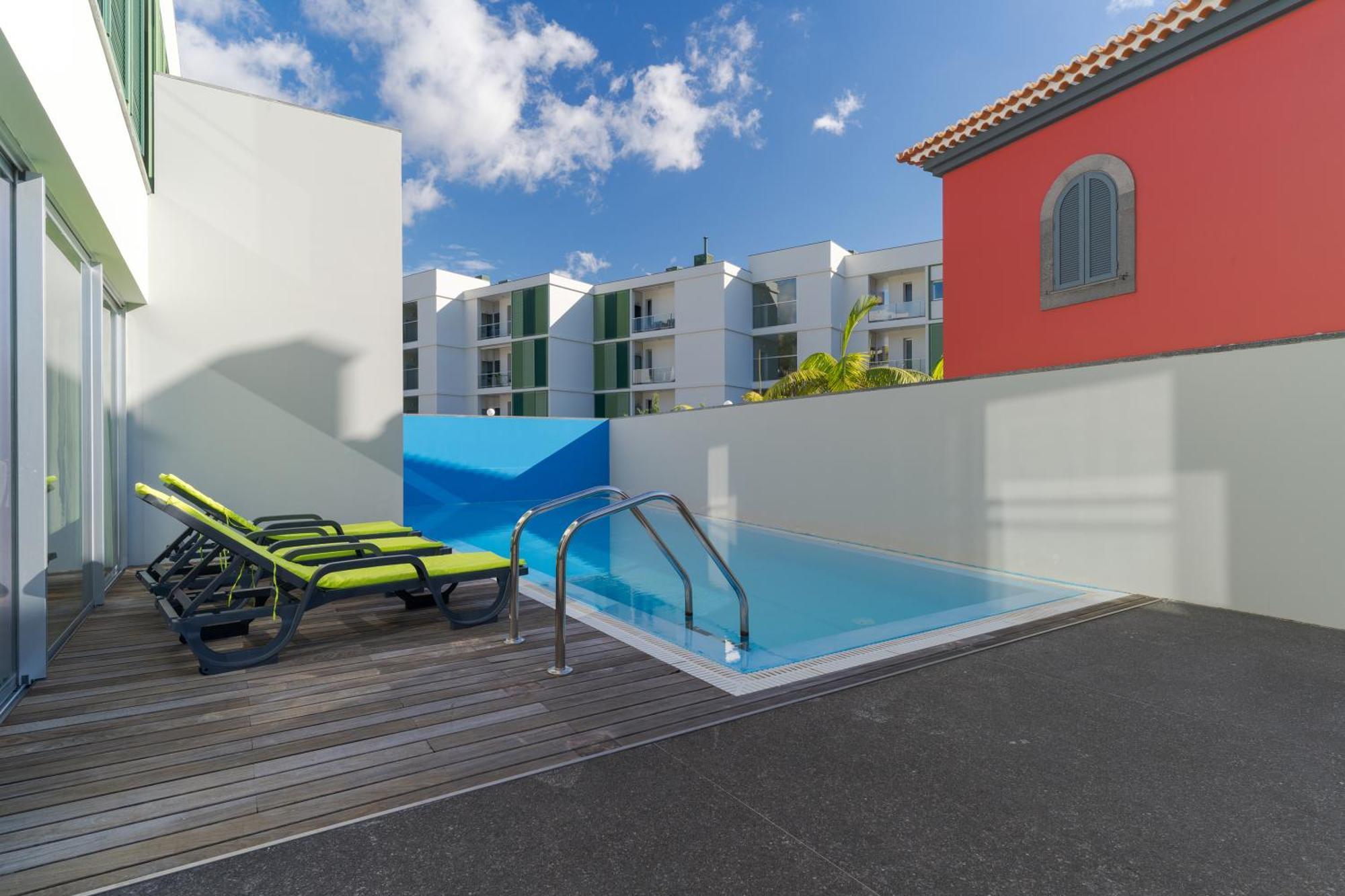 Nogueira V With Private Pool By Hr Madeira *