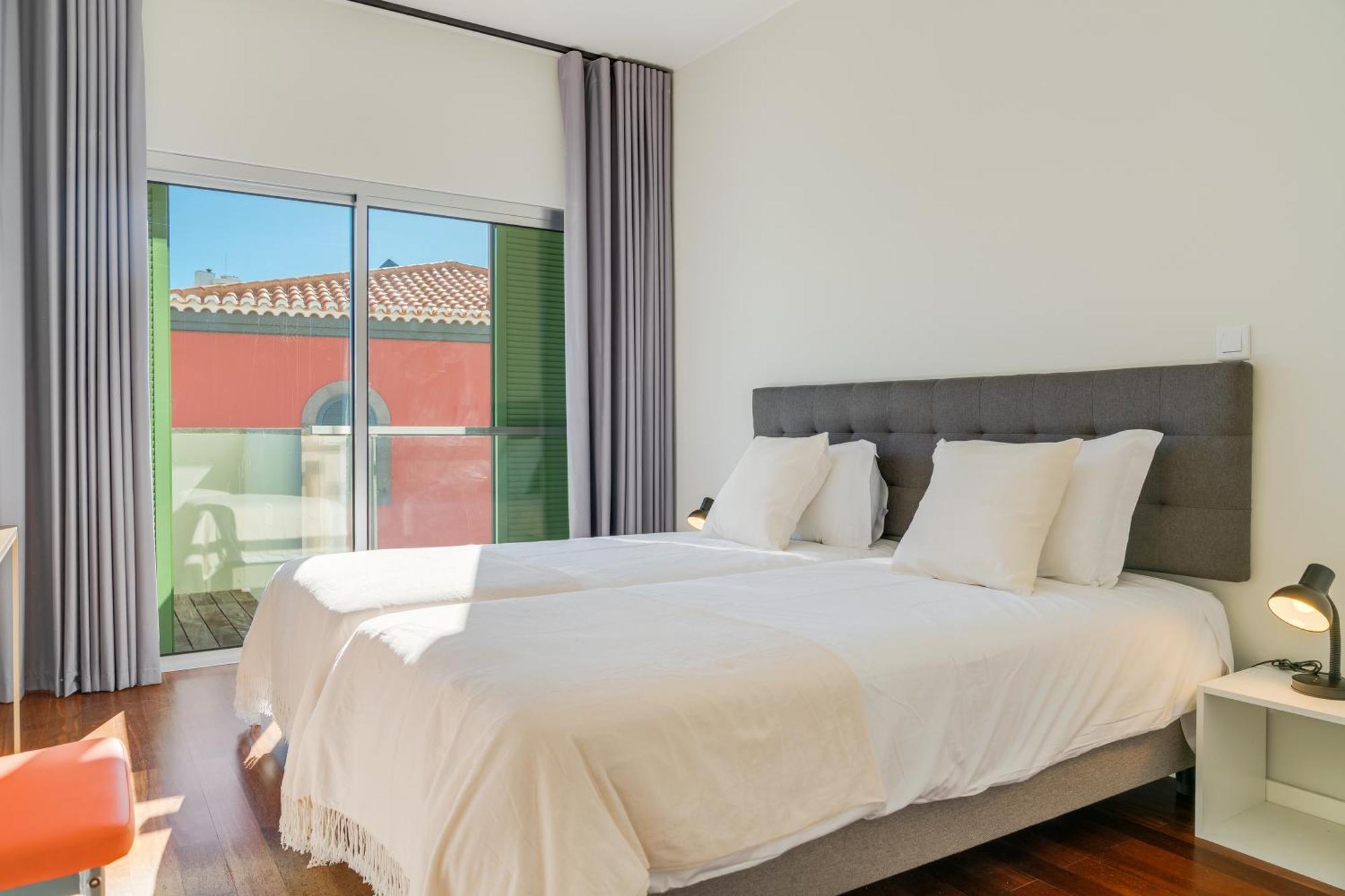 Nogueira V With Private Pool By Hr Madeira Apartment *