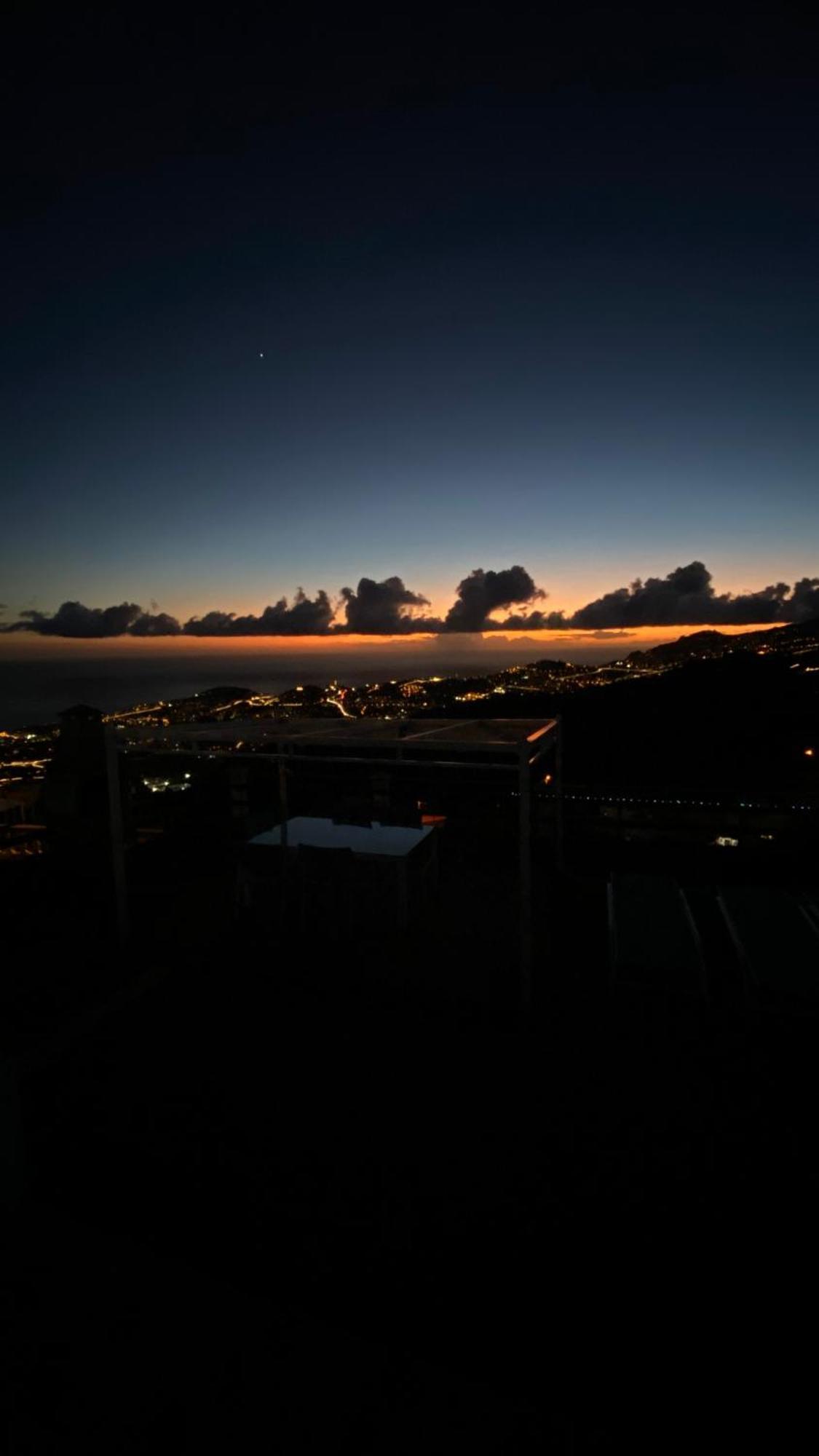Geek - Open Space - 5m From 5 Attractions - Pool Year Round, Dining Pergola, Barbecue - Matrix Villa Funchal (Madeira)