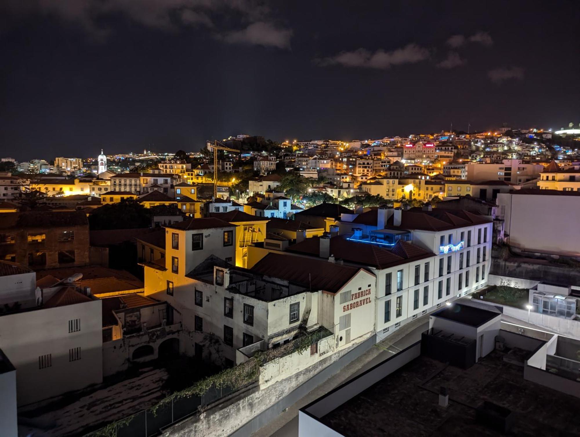 Apartamento Top-floor One-bedroom Flats - Peaceful With Ocean And Views *