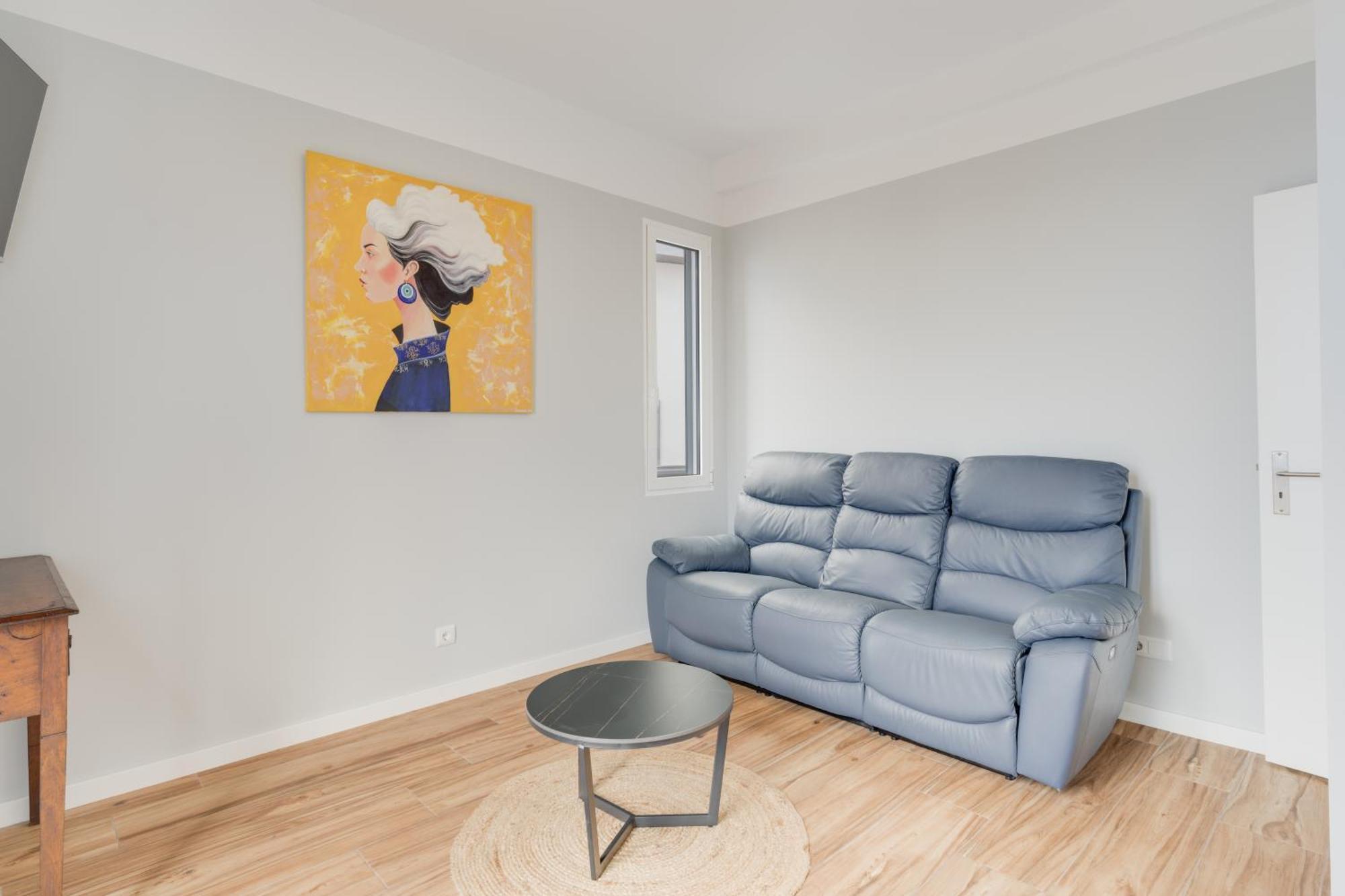 Winter 3 Apartment