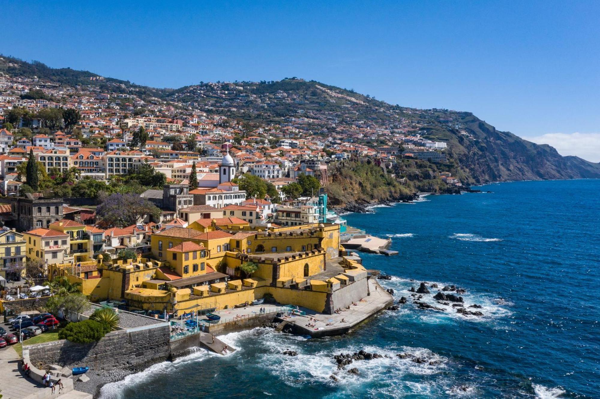 Essence By Atlantic * Funchal (Madeira)
