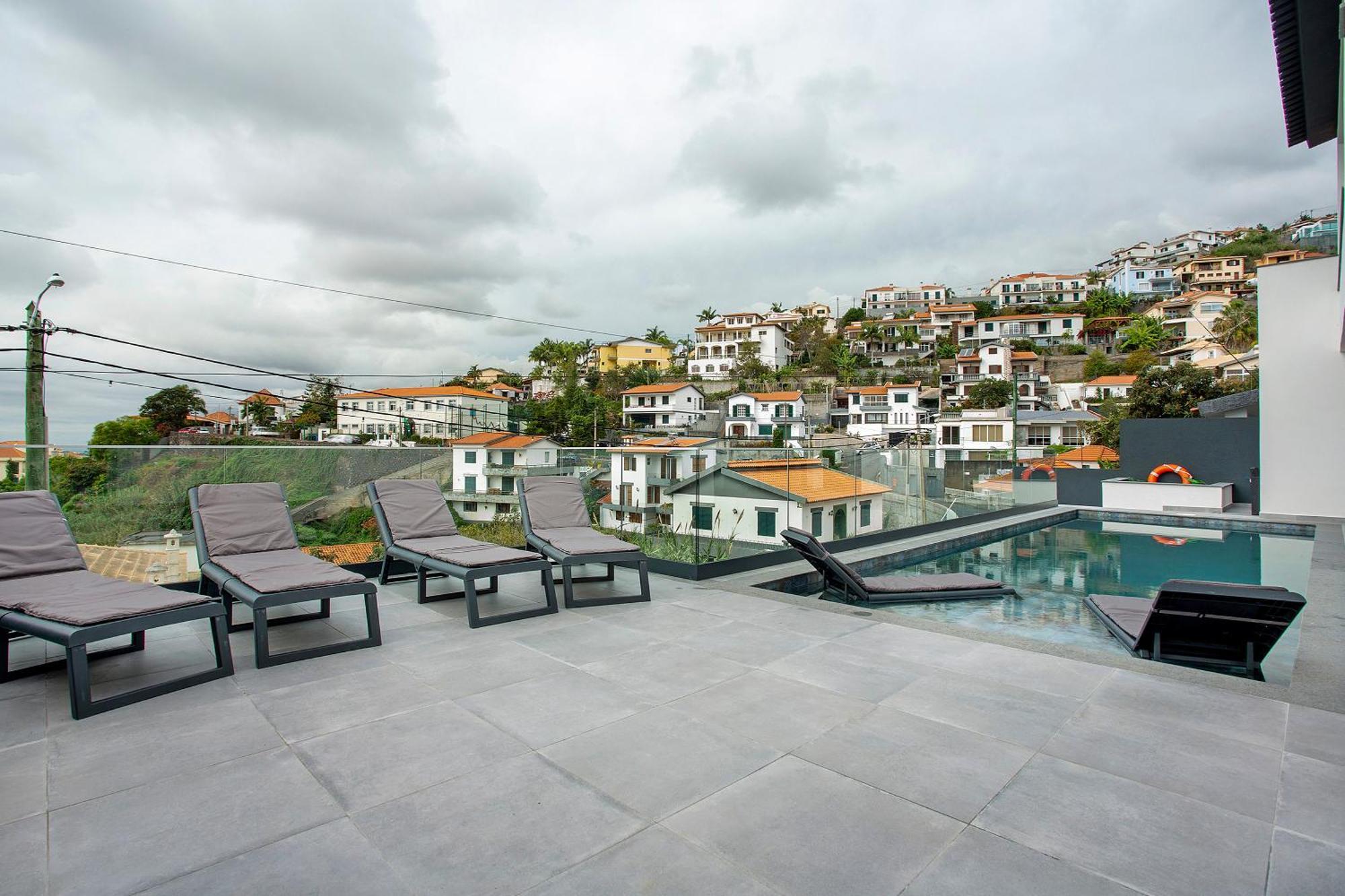Angela Funchal (Madeira)