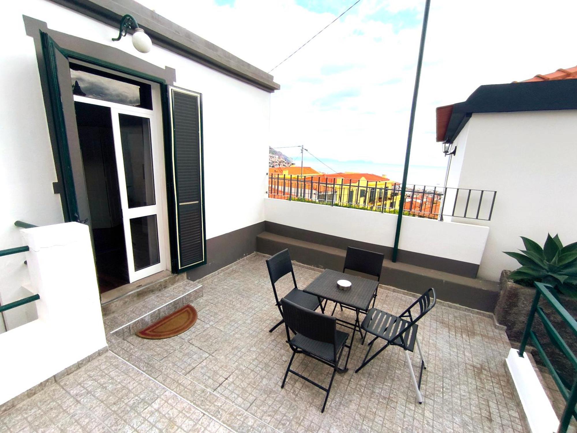 Tiny House Ferienhaus Funchal (Madeira)