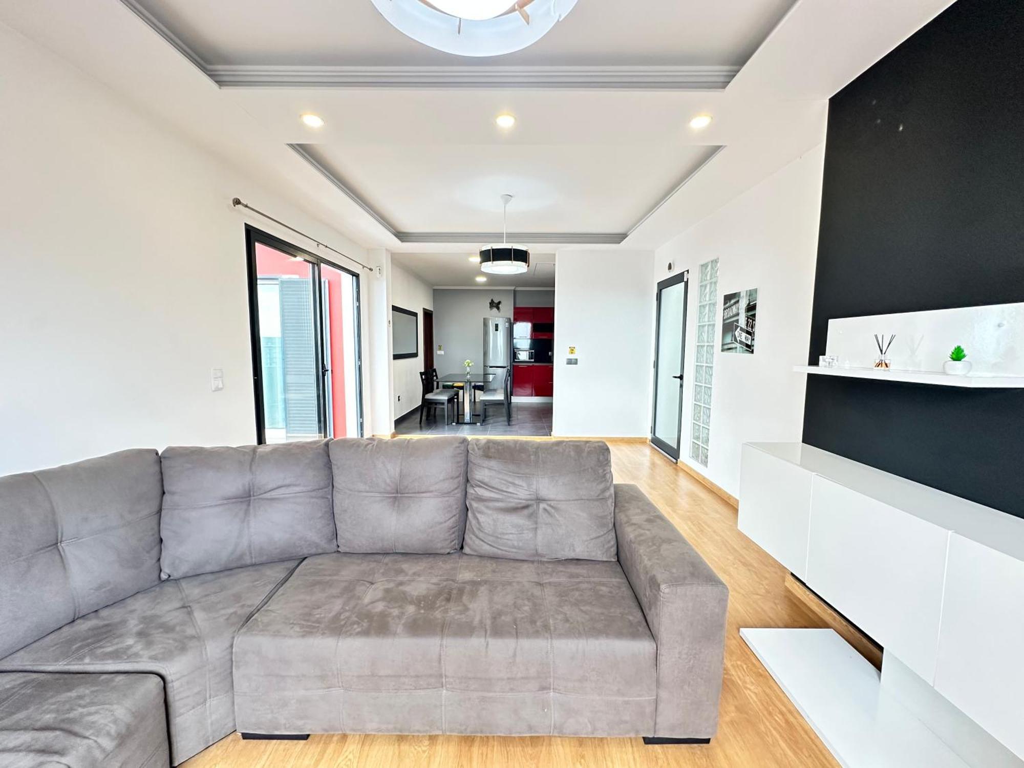 Private Rooftop Sunny Terrace In Apartamento Funchal (Madeira)