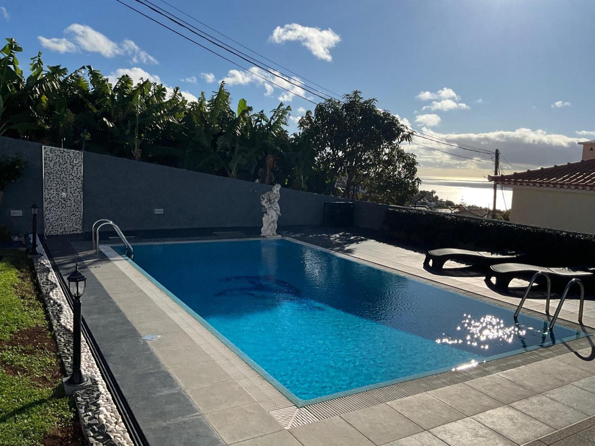 Beautiful 1-bed In Madeira Apartment Funchal (Madeira)