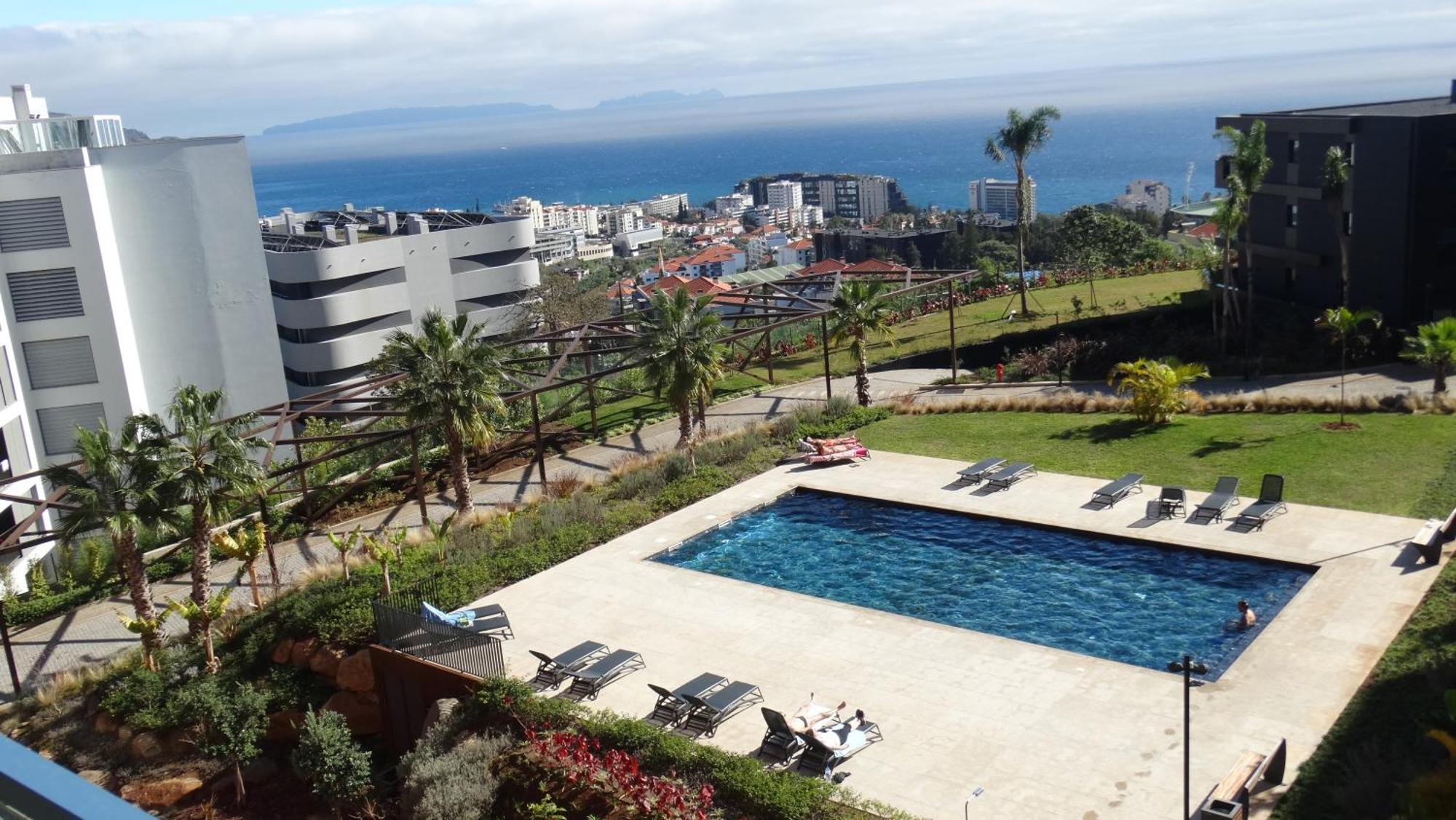 Heaven And Sea In Madeira Apartment *