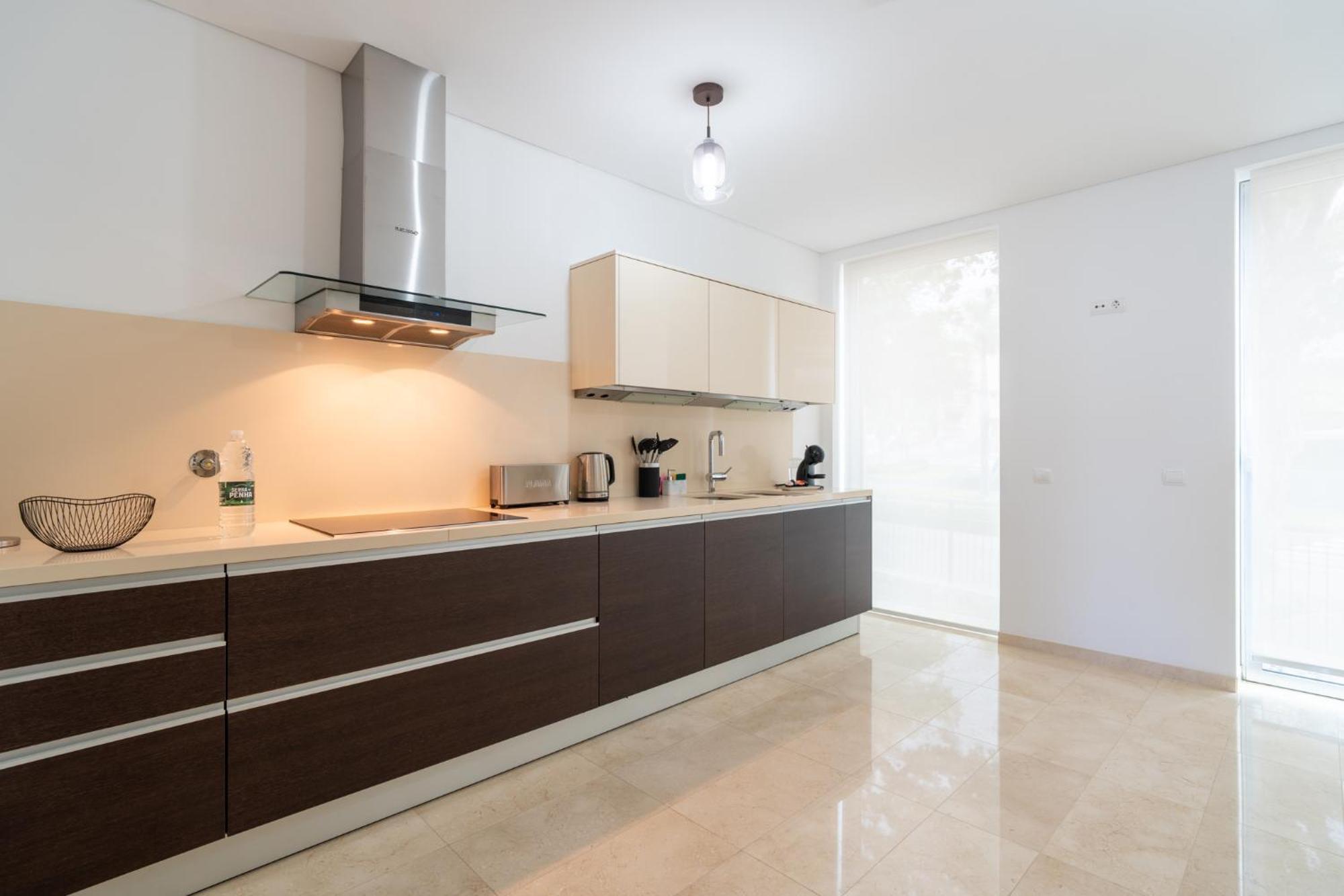 Lux Flat, Sea View, Ac, 3 Pools And Gym * Funchal (Madeira)