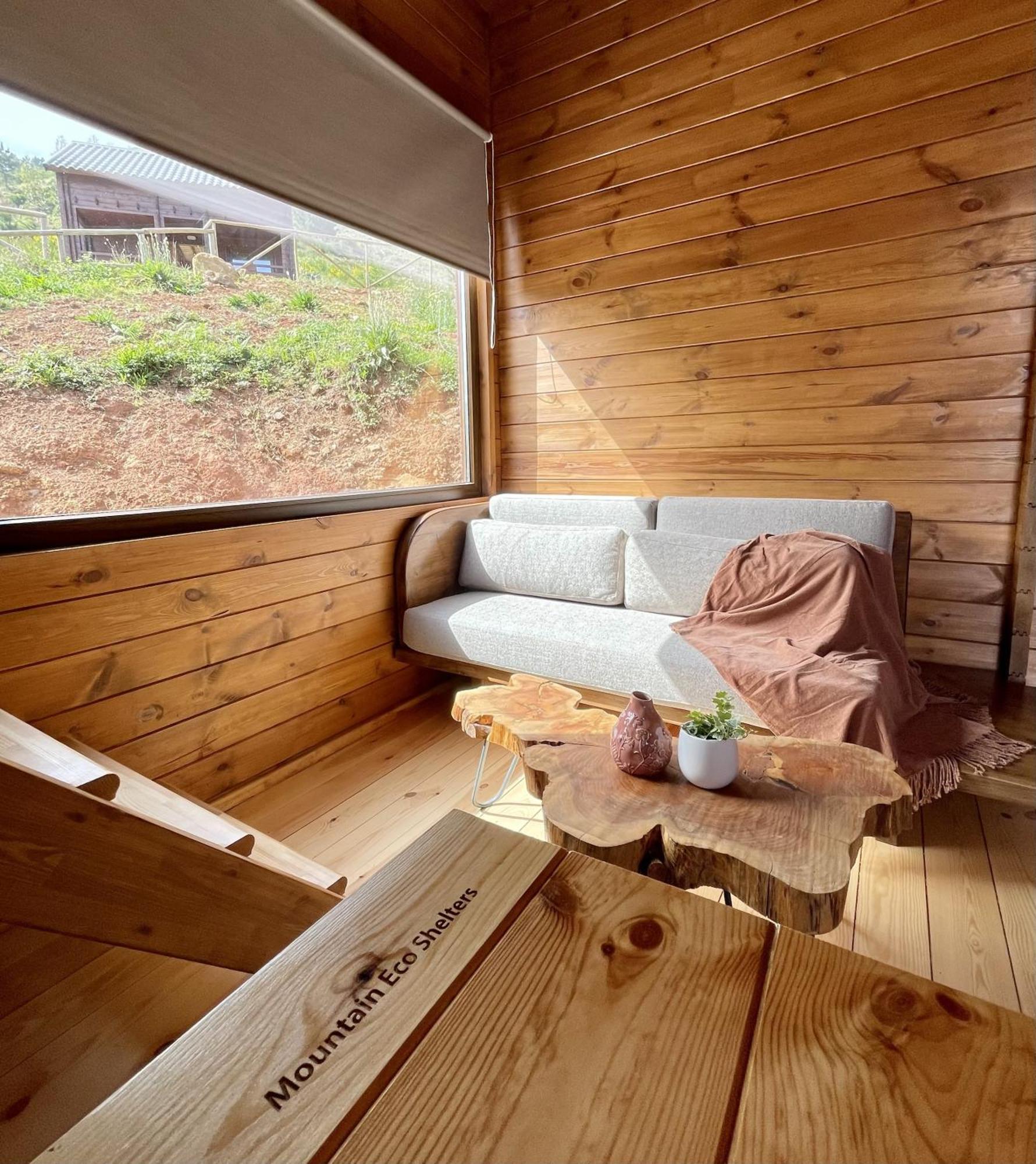Mountain Eco Shelter 5 * Funchal (Madeira)