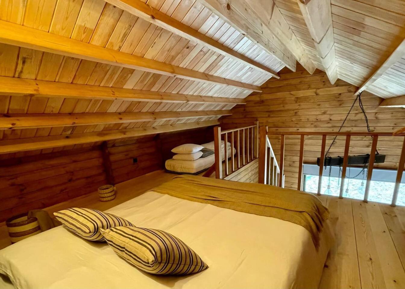 Luxuszelt Mountain Eco Shelter 7 *