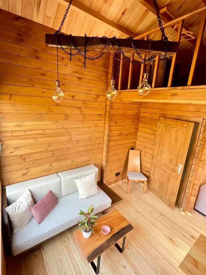 Mountain Eco Shelter 6 * Funchal (Madeira)