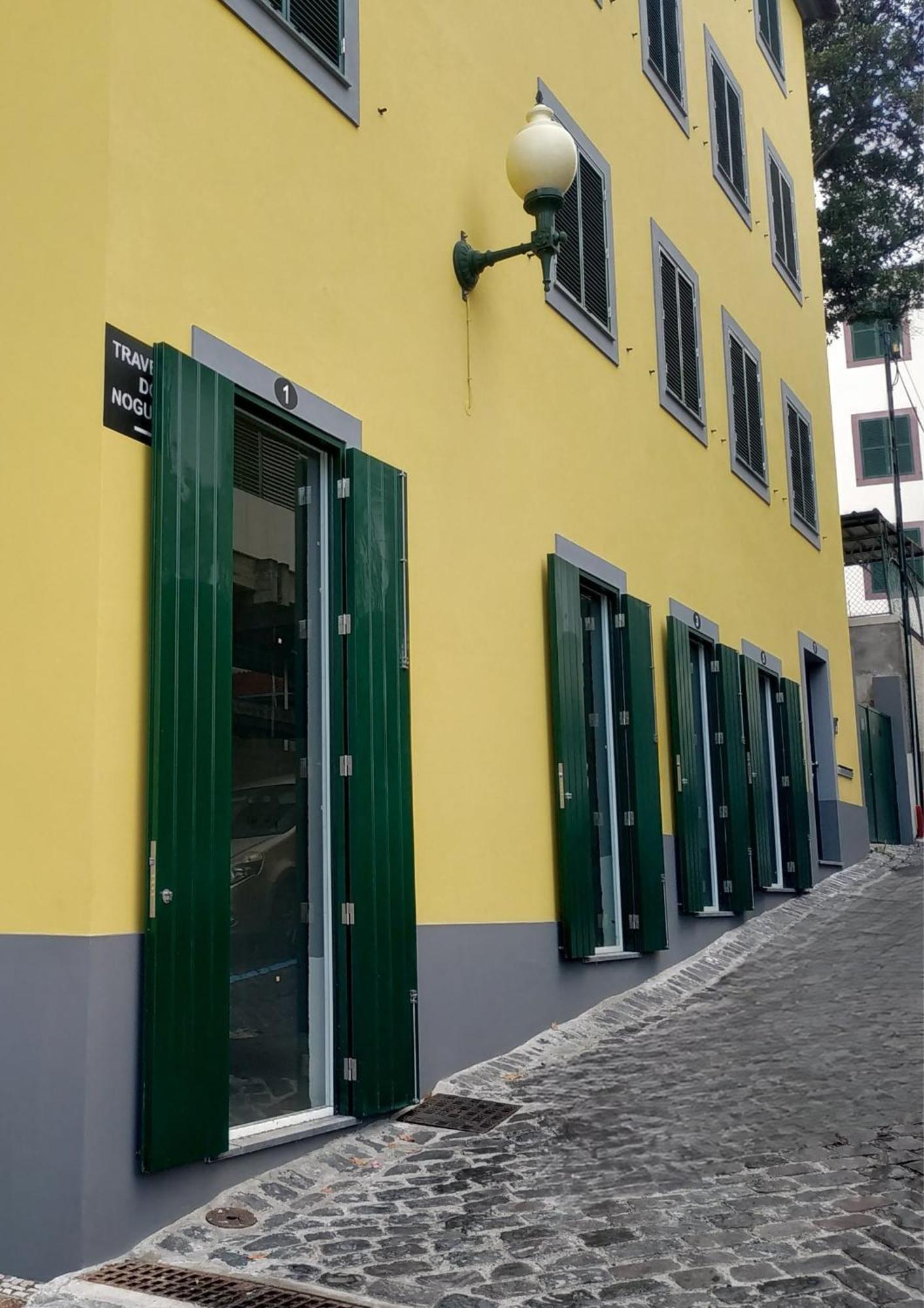 Seven Apartment
