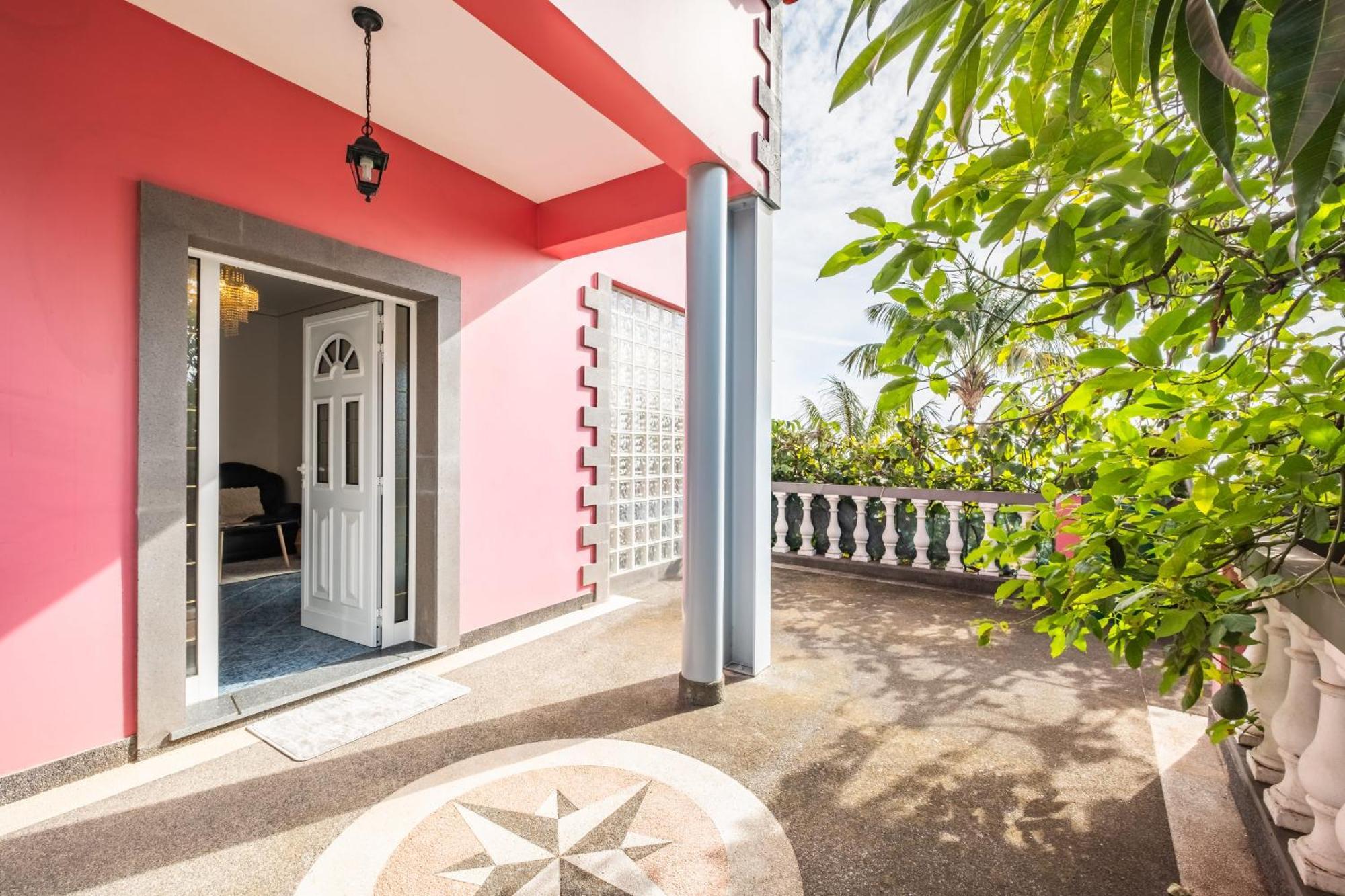 Apartment Botanical Bliss With Ocean Views Funchal (Madeira)