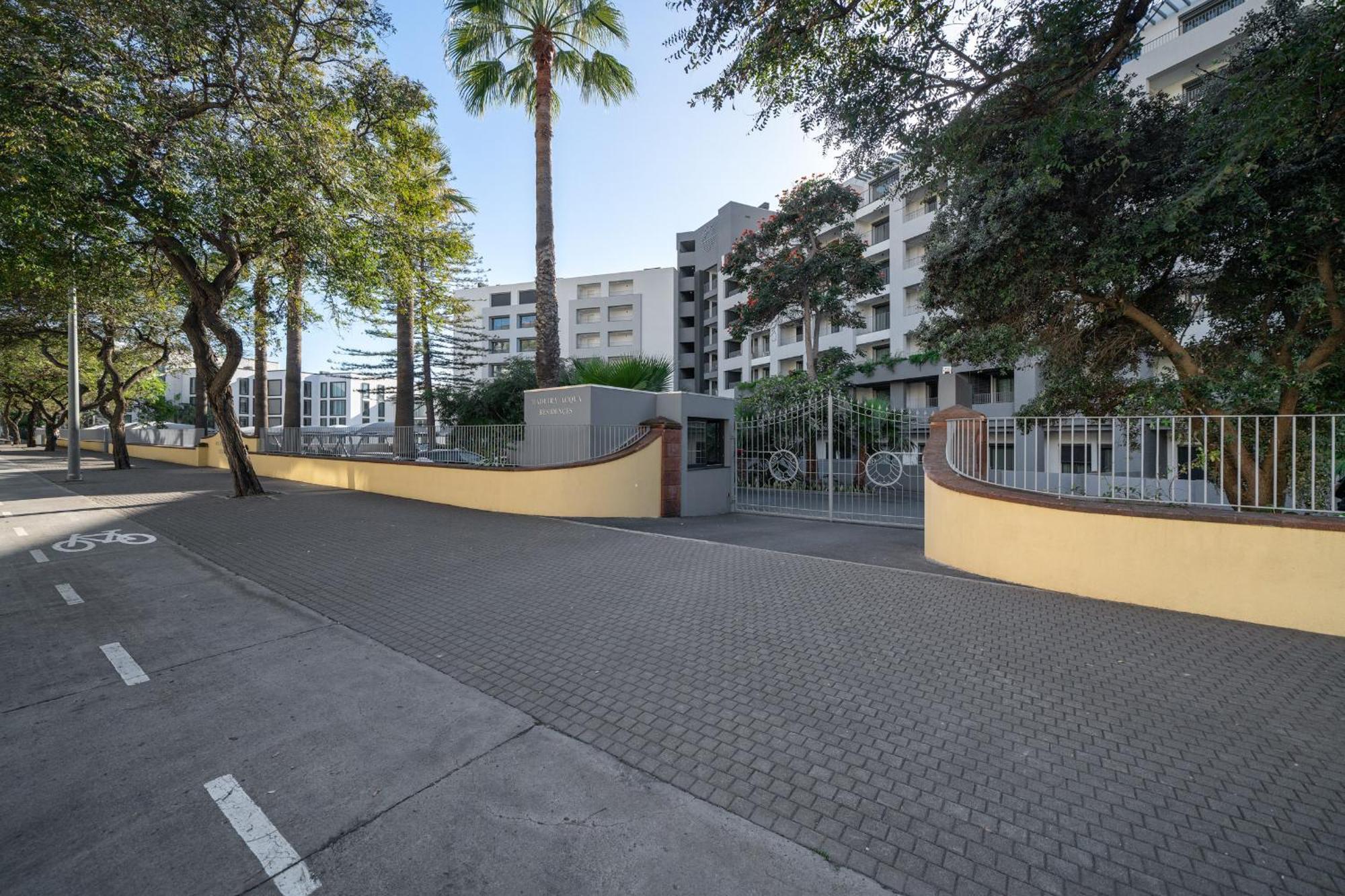 Acqua I By An Island Apartment Funchal (Madeira)