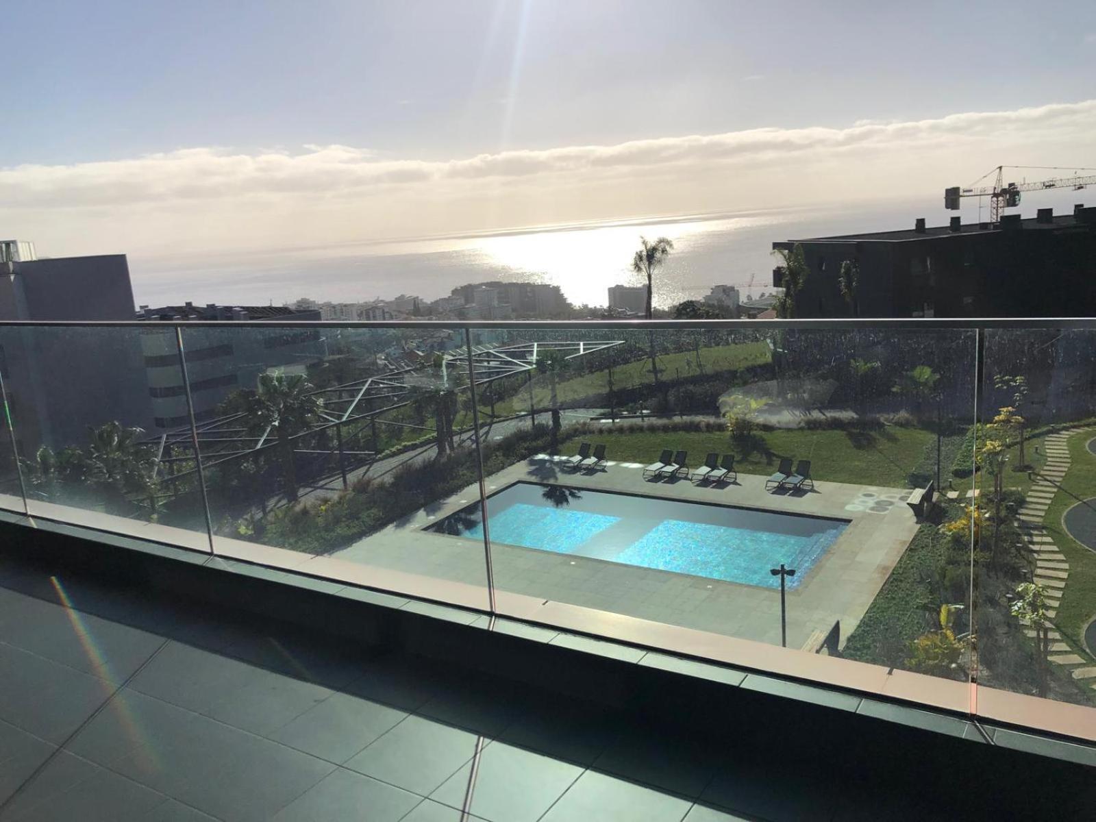 Heaven And Sea In Madeira Funchal (Madeira)