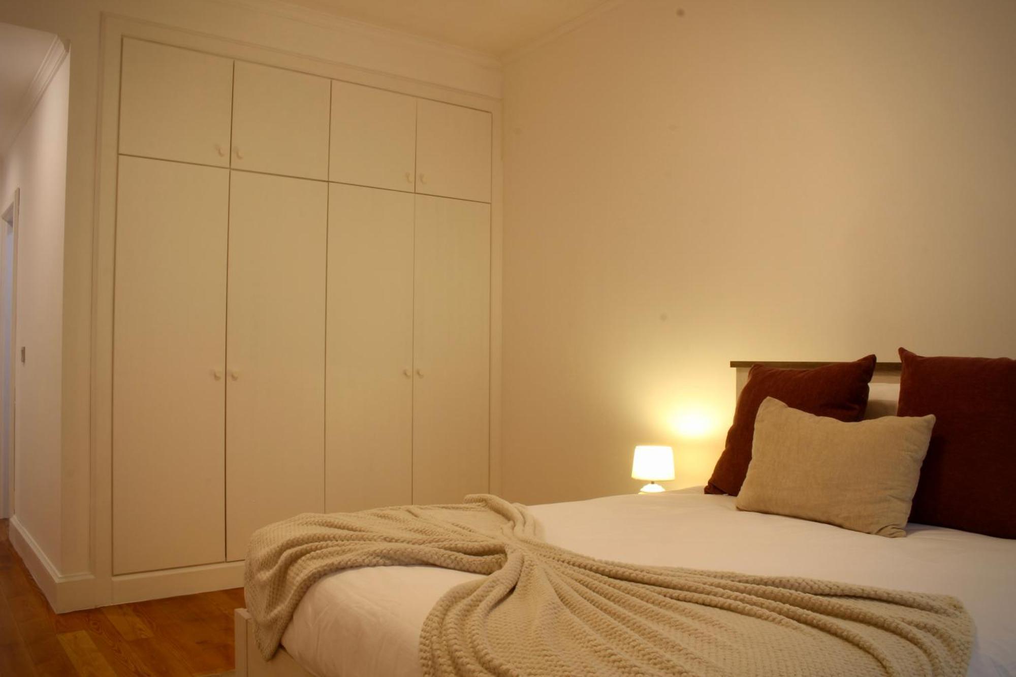 Apartment Like Iii - Com 2 Quartos, Ideal Familias E Amigos